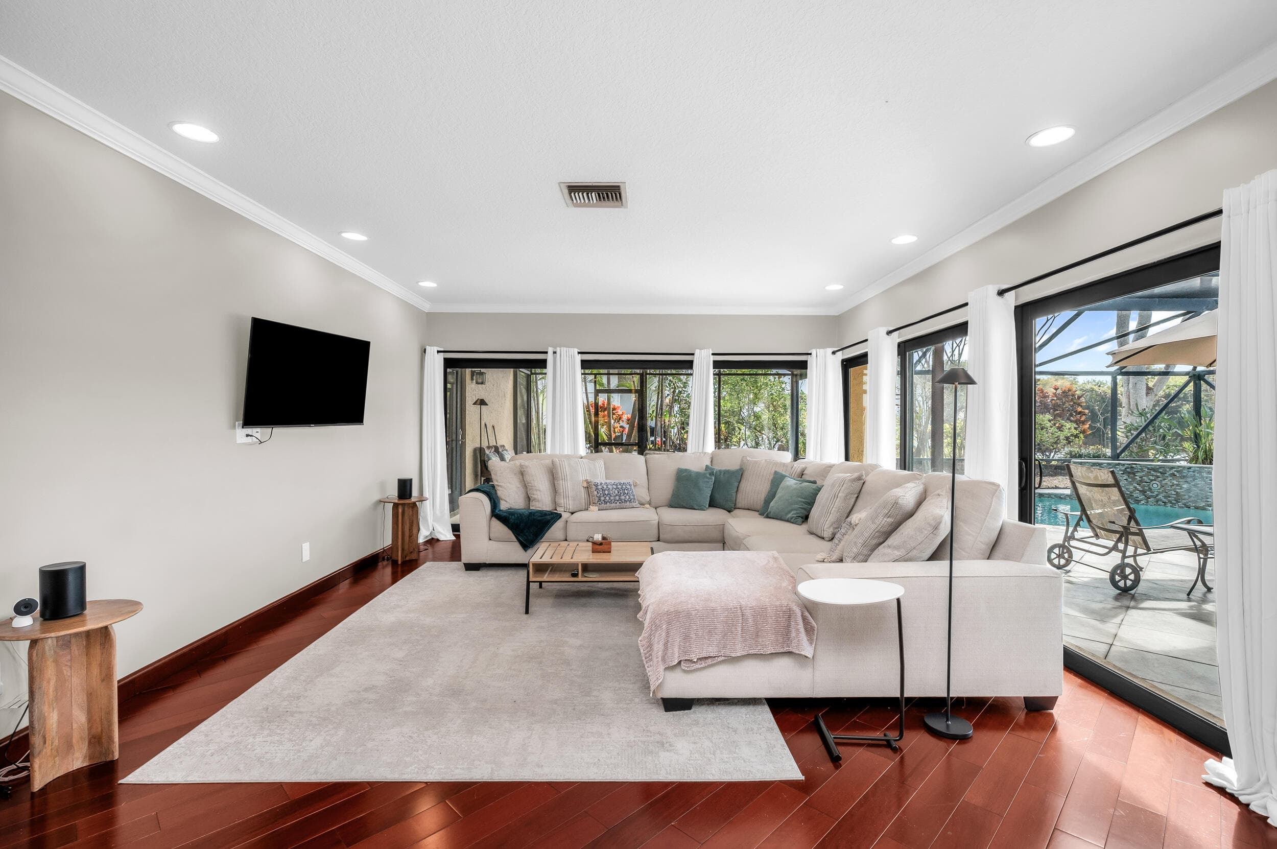3250 Lakeview Boulevard, Delray Beach, FL 33445 4