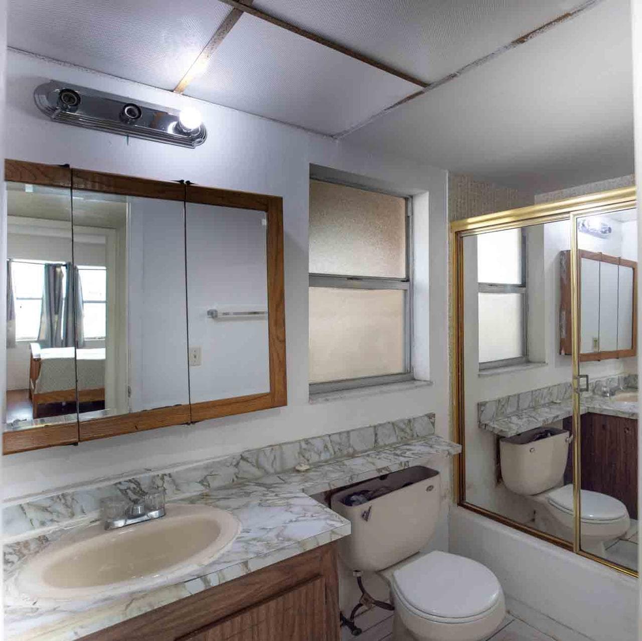 9041 Sunrise Lakes Boulevard 111, Sunrise, FL 33322 12