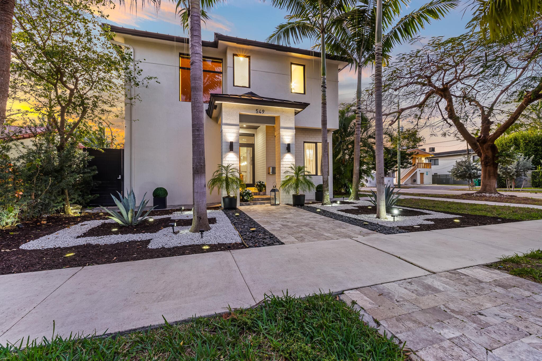 549 NE 10th Avenue, Fort Lauderdale, FL 33301 6