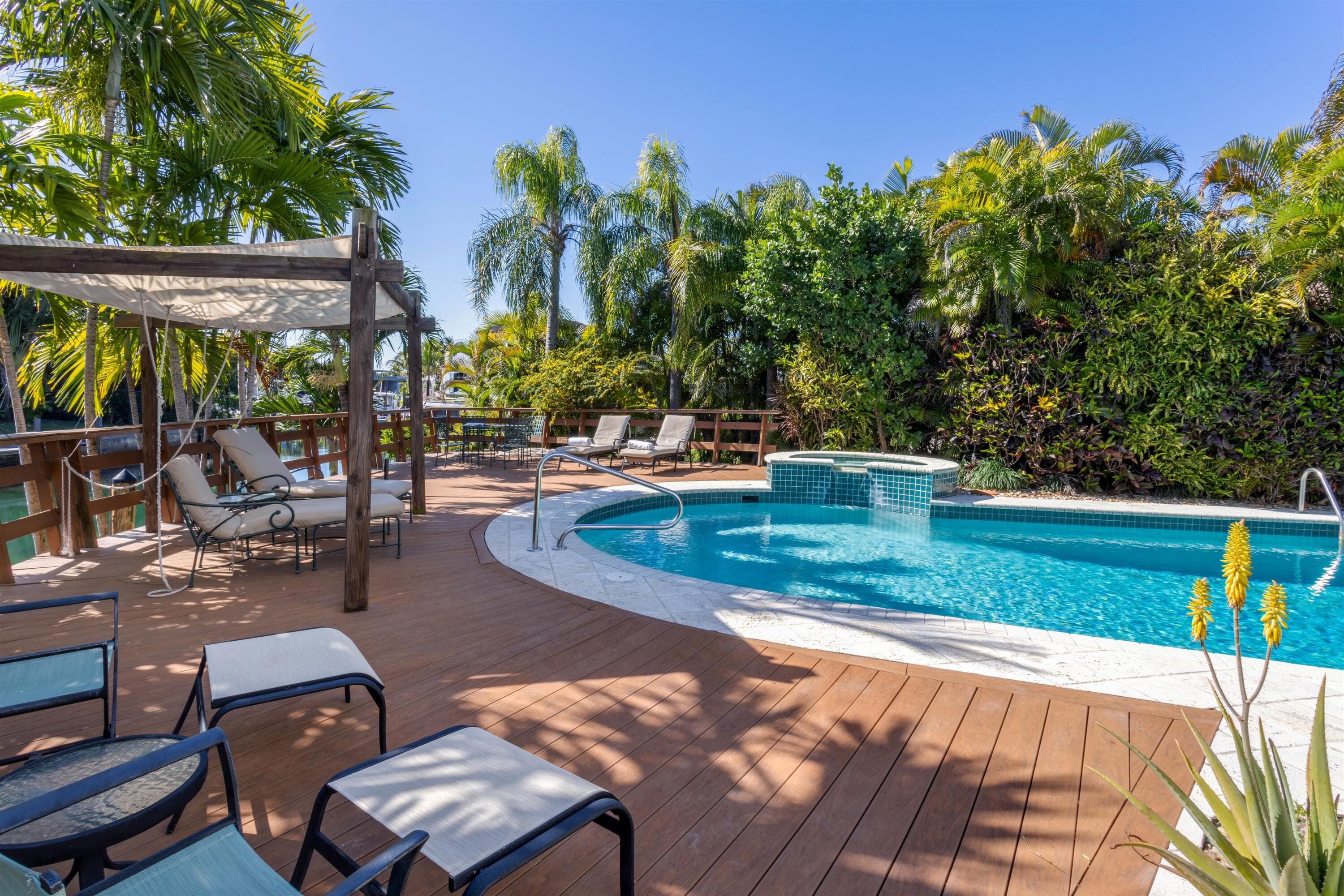 794 Staghorn Court, Boca Raton, FL 33432 22