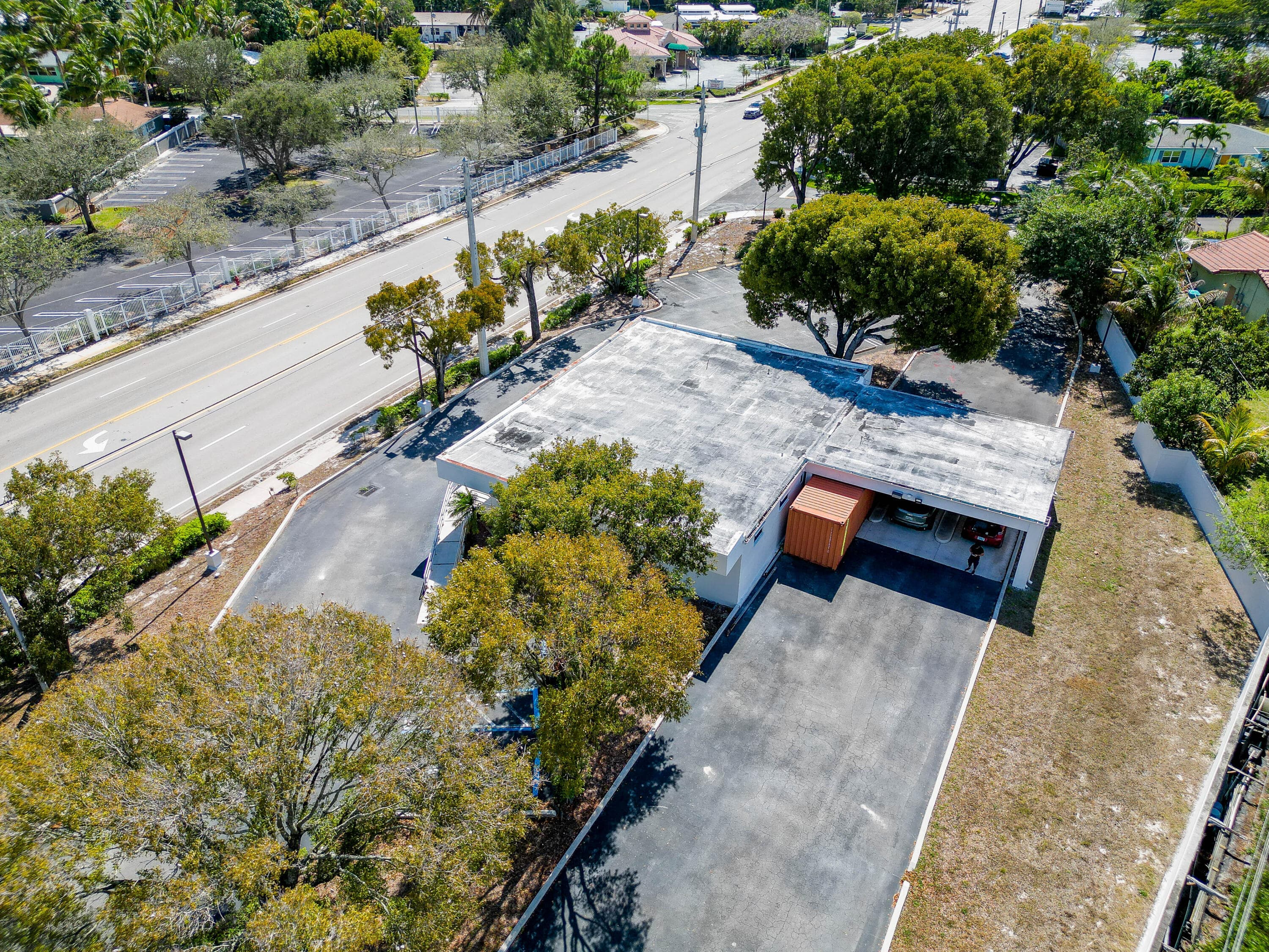 2419 S Seacrest Boulevard, Boynton Beach, FL 33435 4
