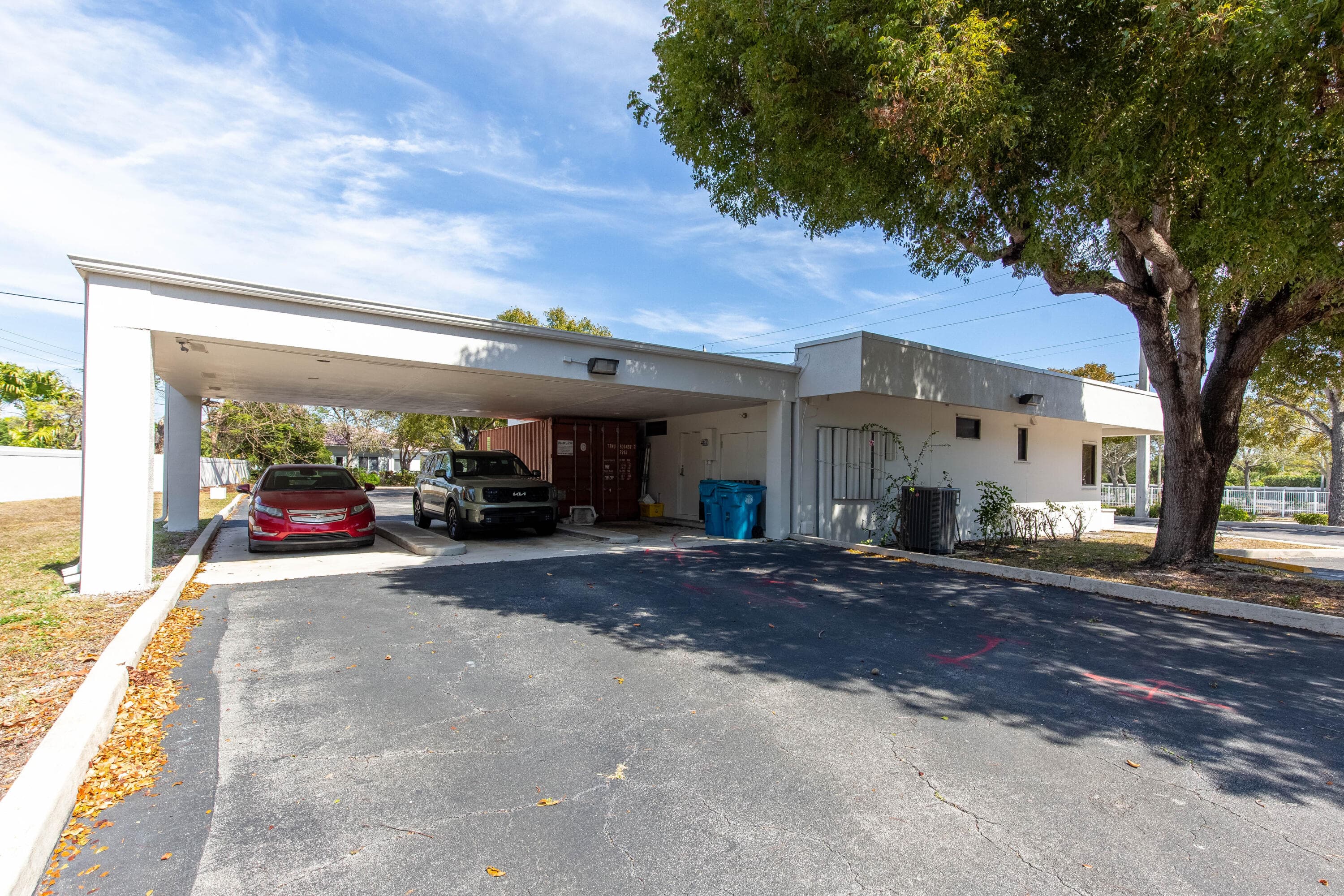 2419 S Seacrest Boulevard, Boynton Beach, FL 33435 3