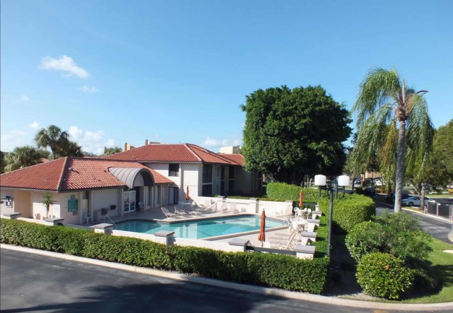 300 E Club Circle 201, Boca Raton, FL 33487 8