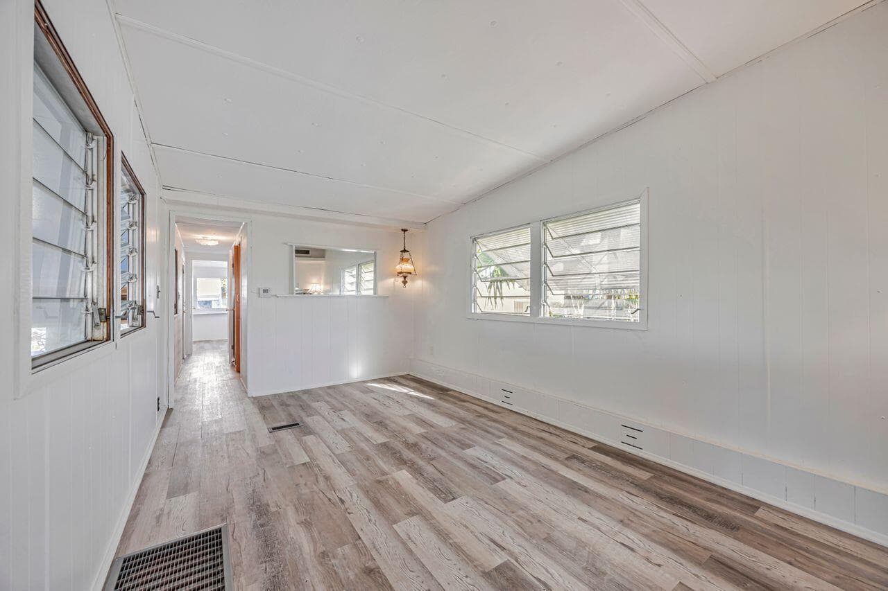 14556 Glenview Drive, Delray Beach, FL 33445 17