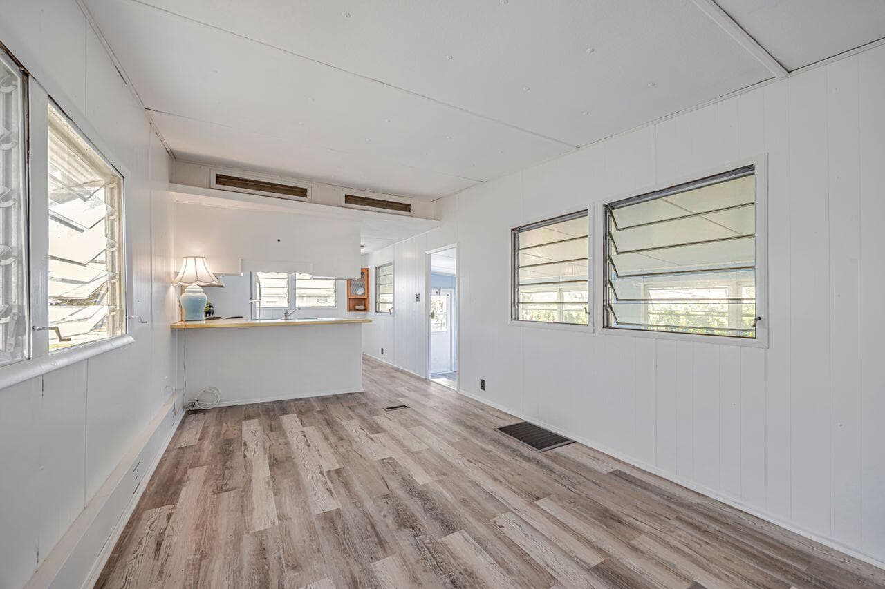 14556 Glenview Drive, Delray Beach, FL 33445 19