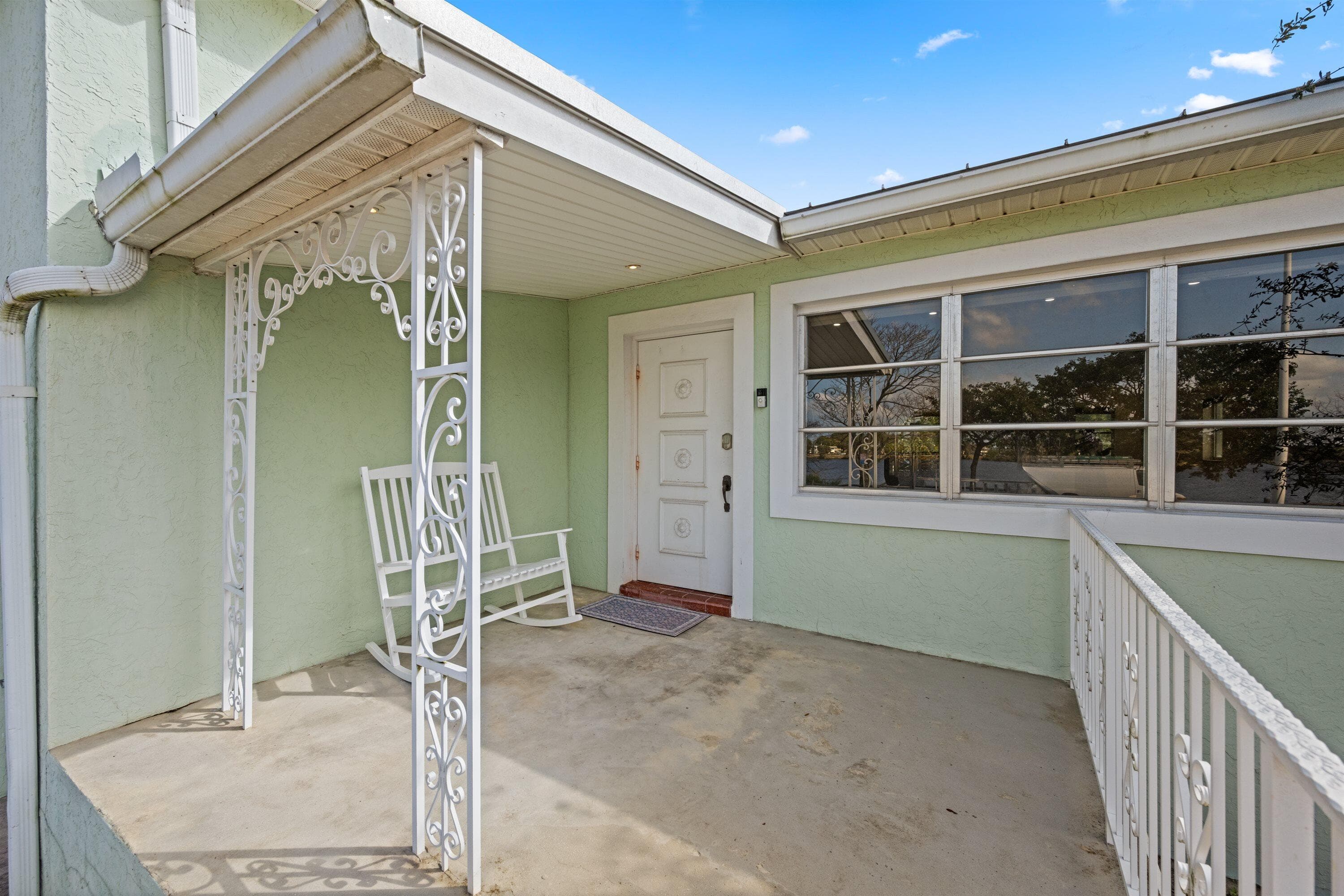 5160 Lake Osborne Drive, Lake Worth, FL 33461 4