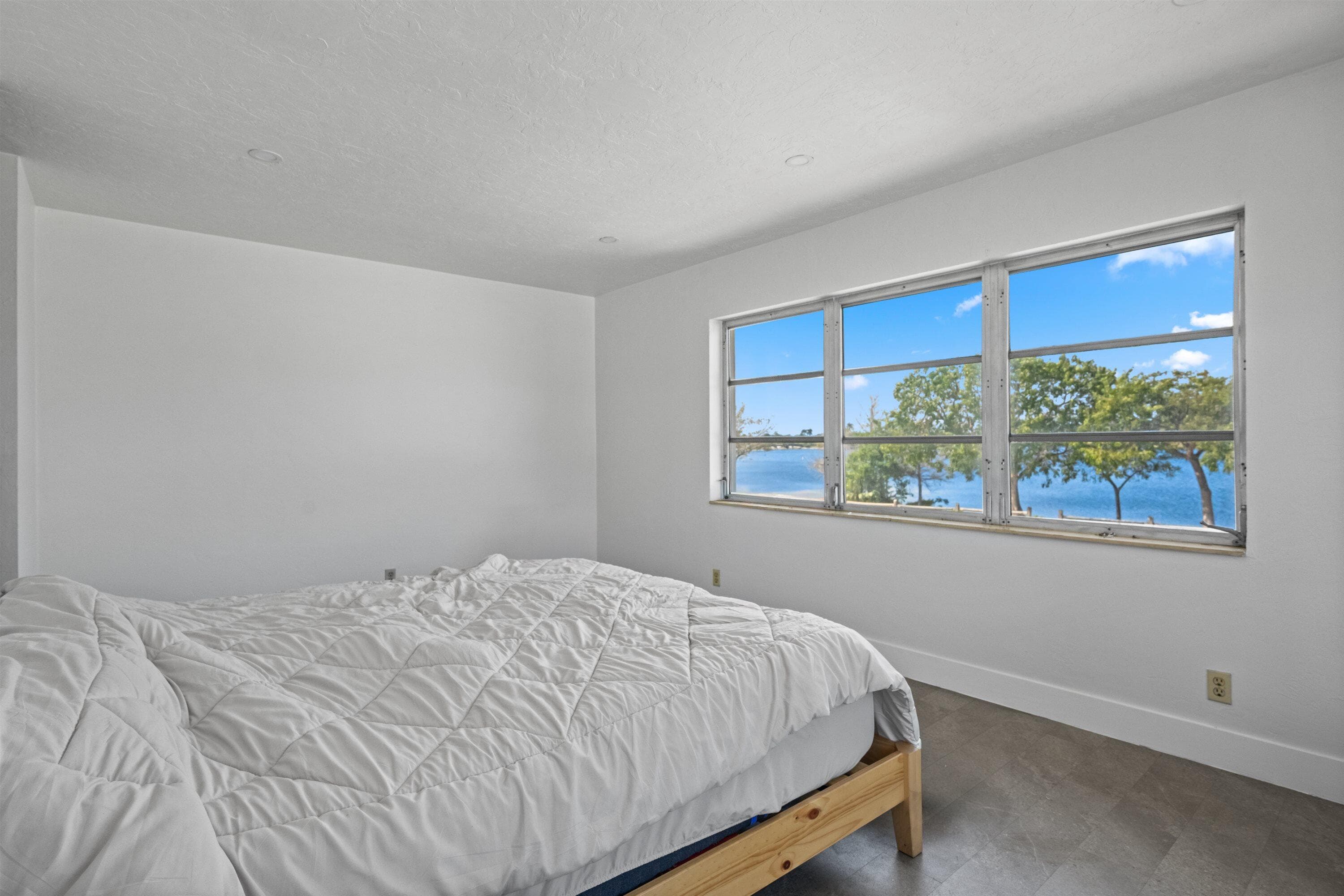 5160 Lake Osborne Drive, Lake Worth, FL 33461 16