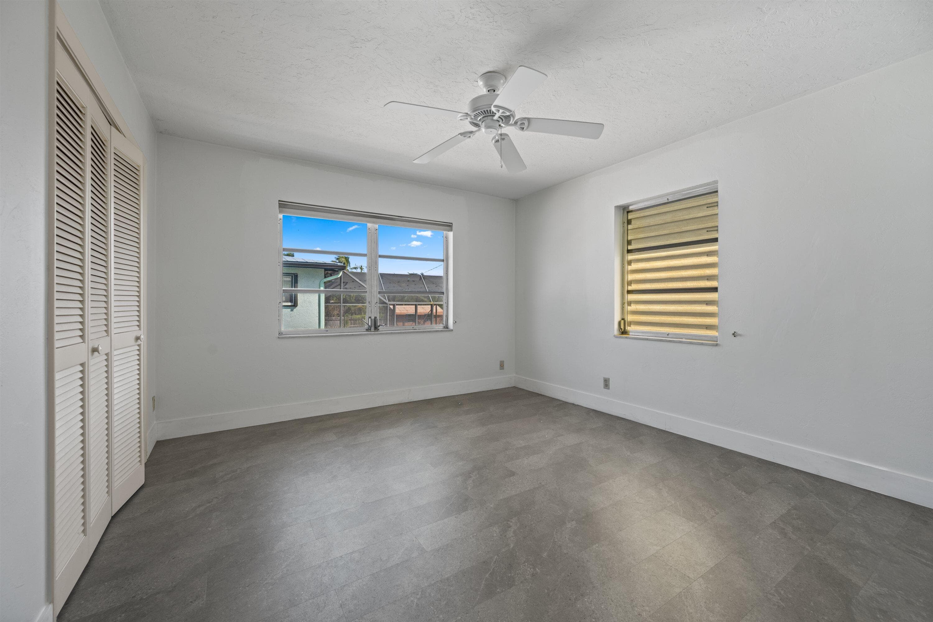 5160 Lake Osborne Drive, Lake Worth, FL 33461 21
