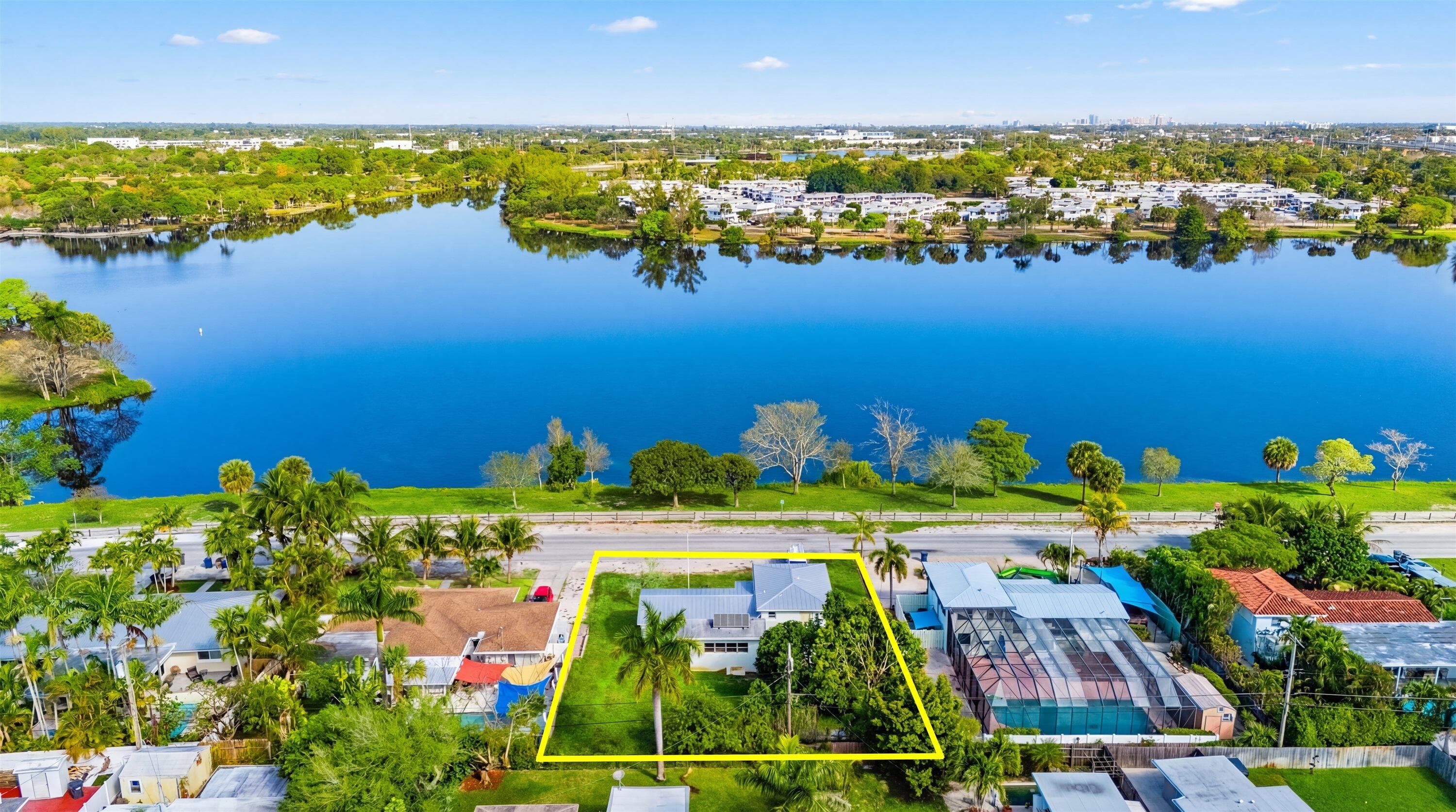 5160 Lake Osborne Drive, Lake Worth, FL 33461