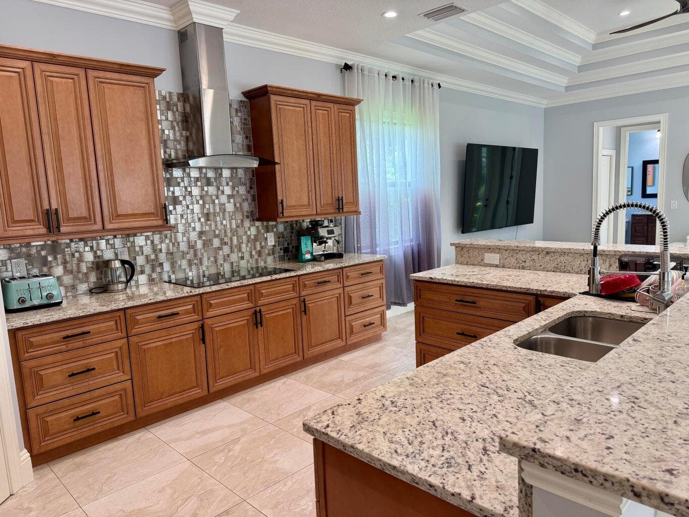 134 SE Fiore Bello, Port St. Lucie, FL 34984 10