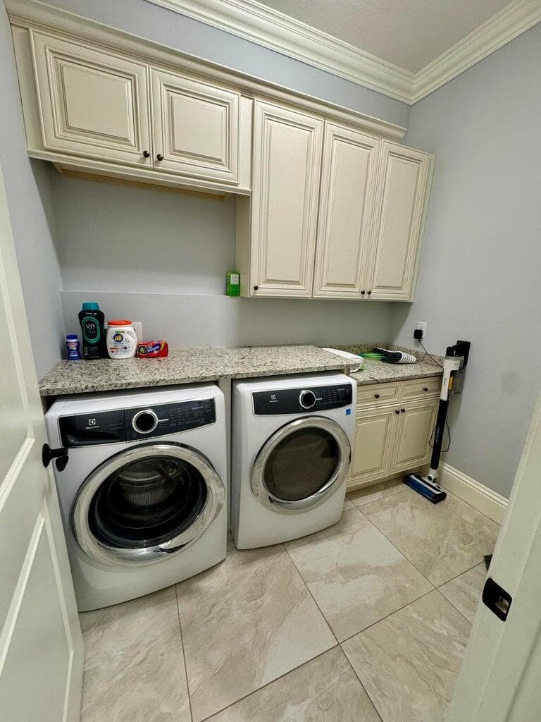 134 SE Fiore Bello, Port St. Lucie, FL 34984 33