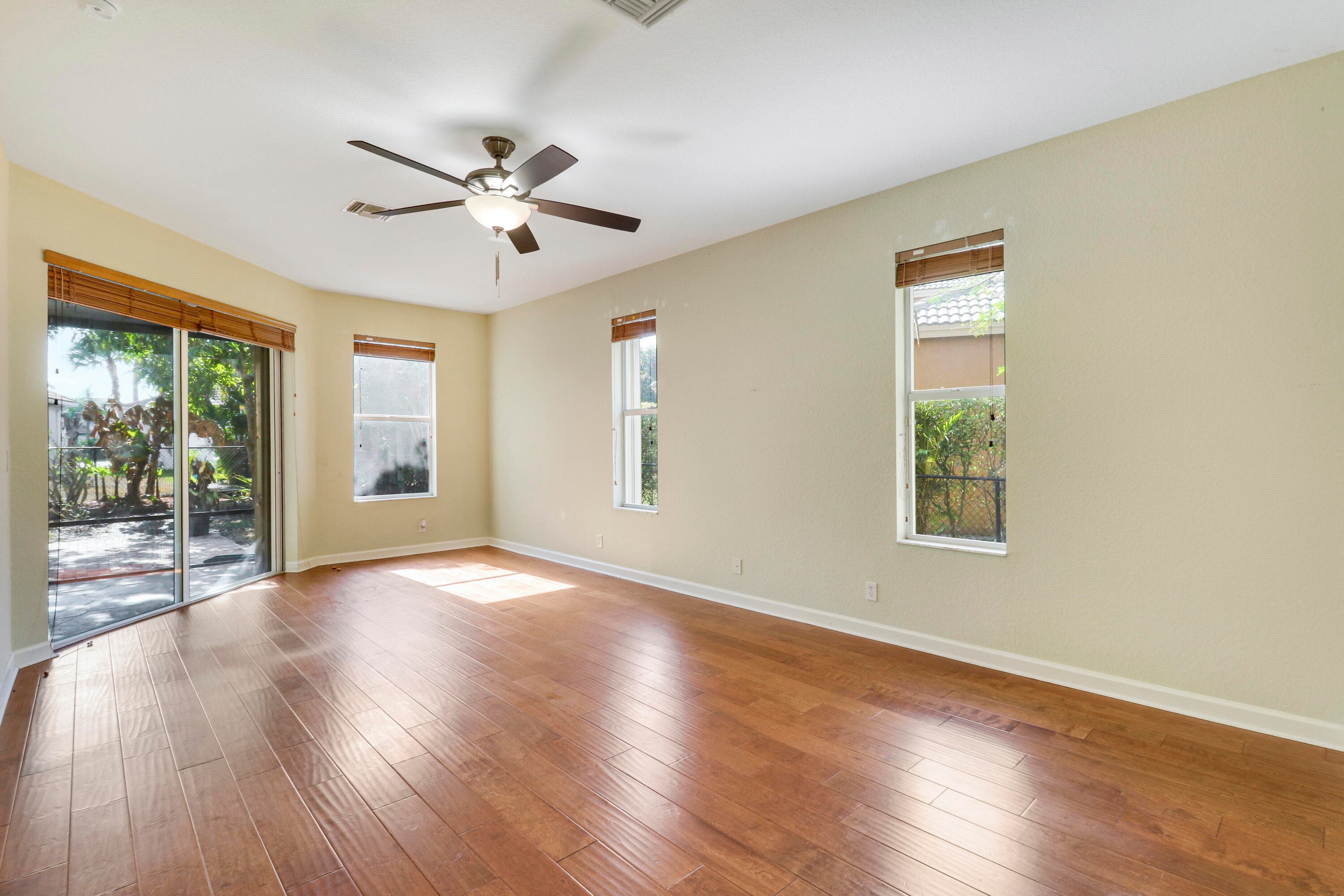 3804 Victoria Road, West Palm Beach, FL 33411 24
