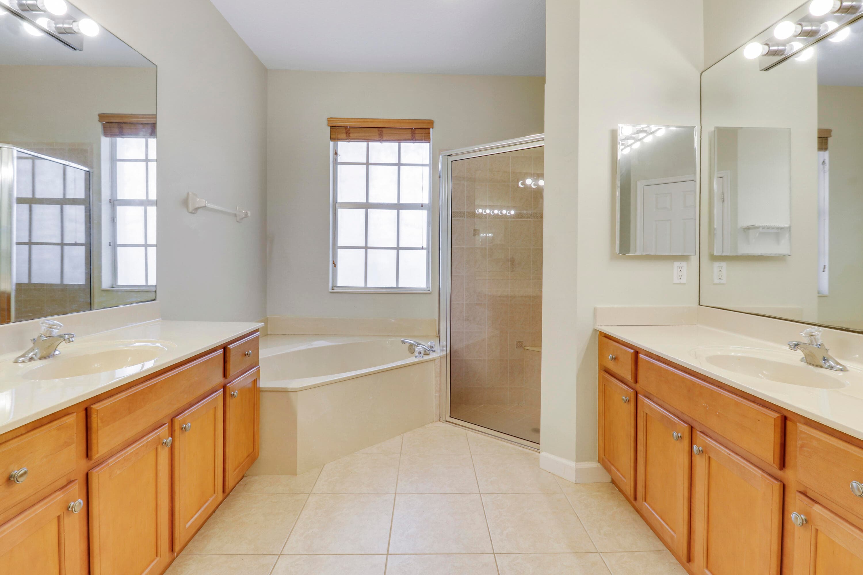 3804 Victoria Road, West Palm Beach, FL 33411 26