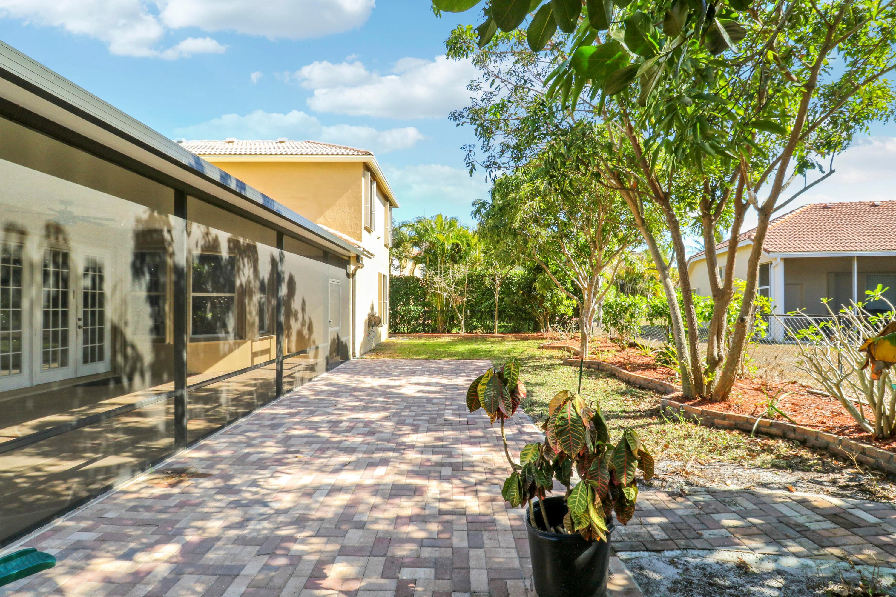 3804 Victoria Road, West Palm Beach, FL 33411 46