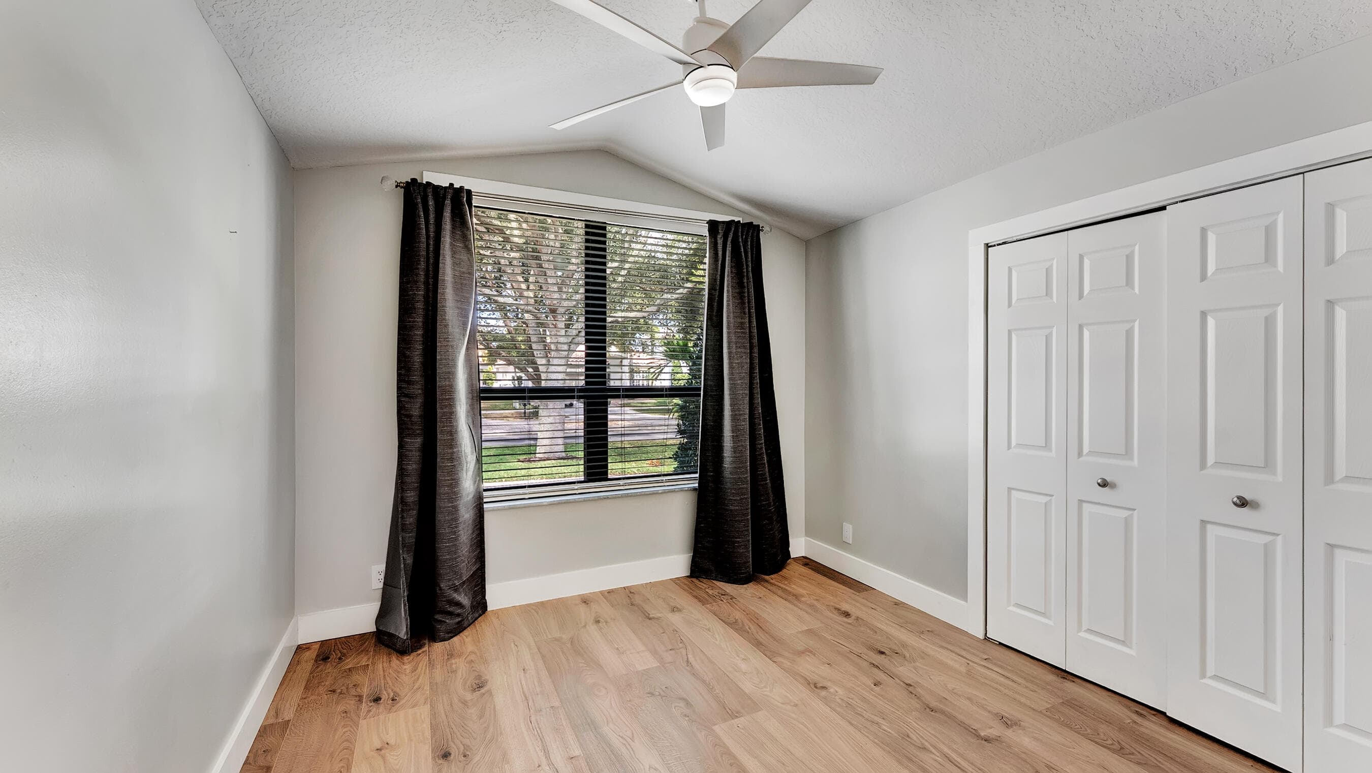 535 Enfield Court, Delray Beach, FL 33444 23