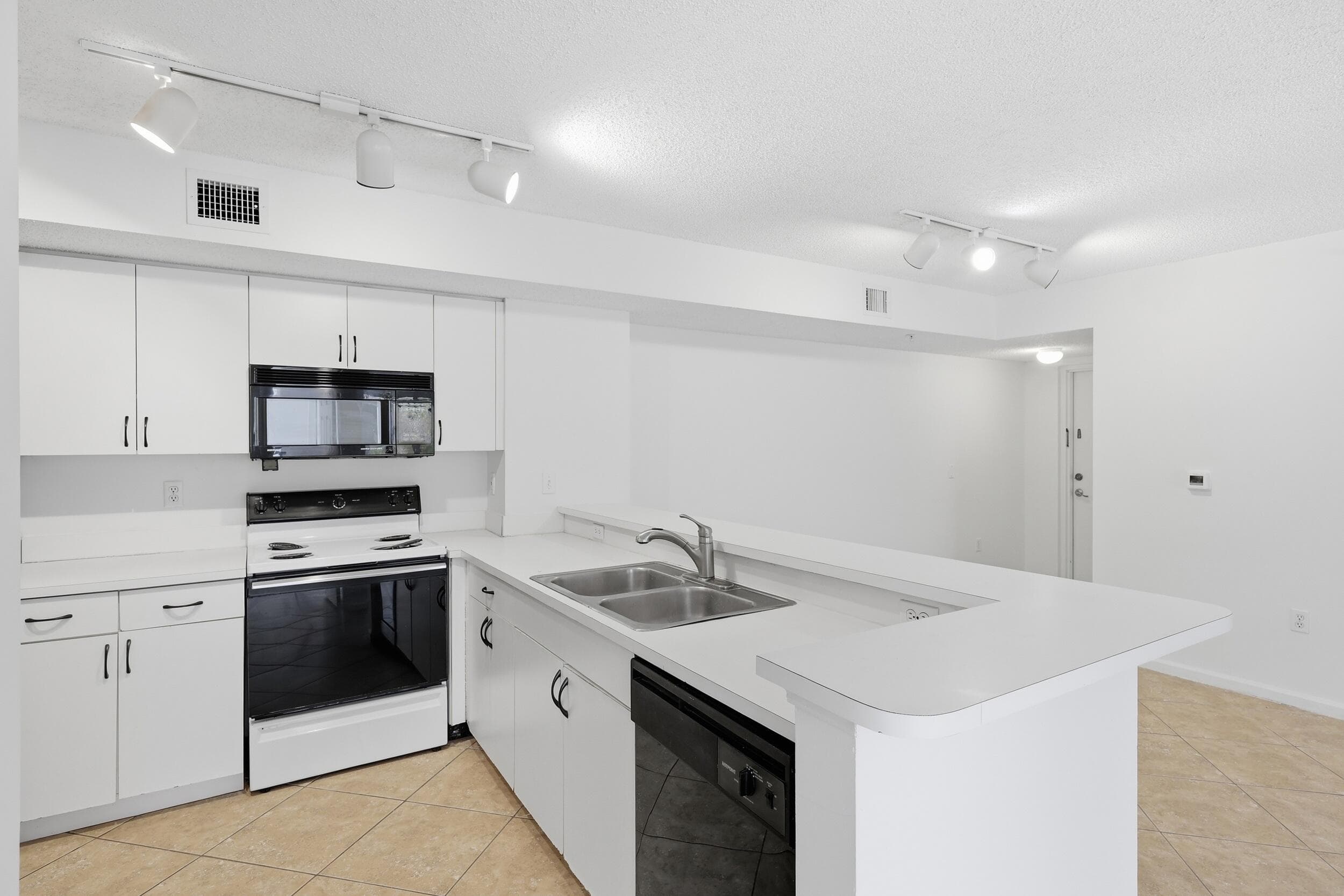 278 Village Boulevard 8106, Tequesta, FL 33469 12