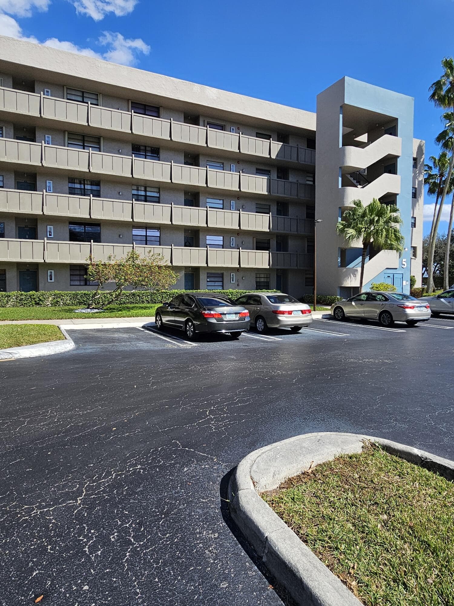 1001 Colony Point Circle 417, Pembroke Pines, FL 33026 31