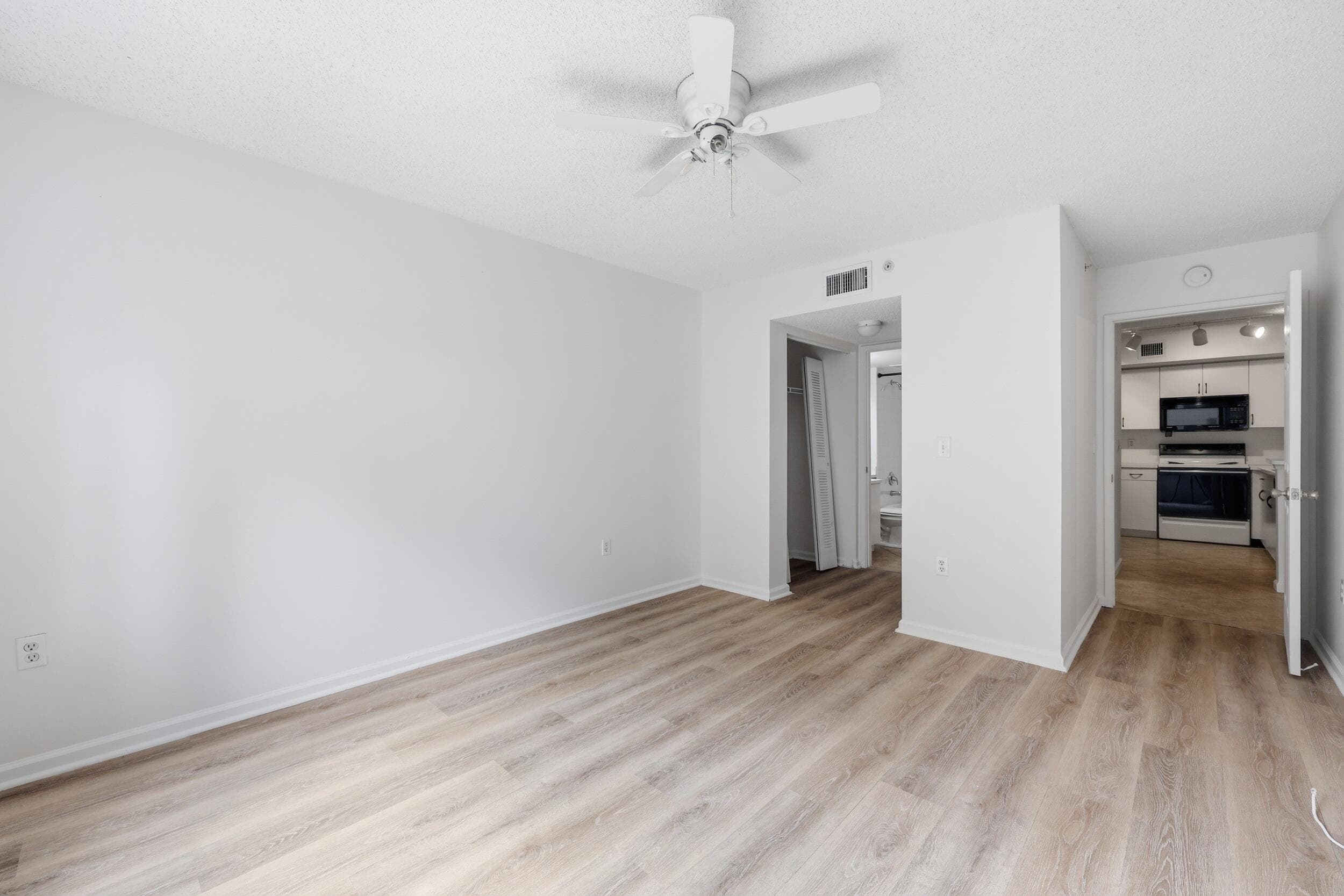278 Village Boulevard 8106, Tequesta, FL 33469 21