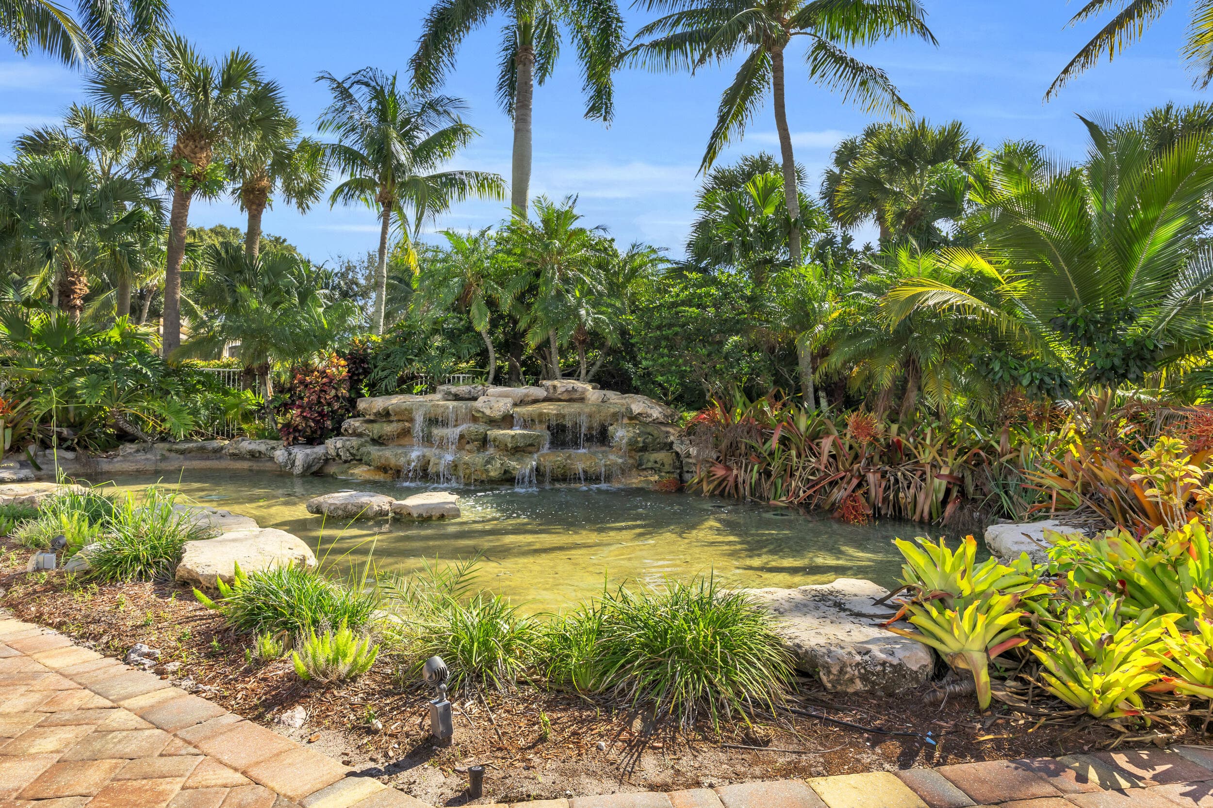 278 Village Boulevard 8106, Tequesta, FL 33469 33