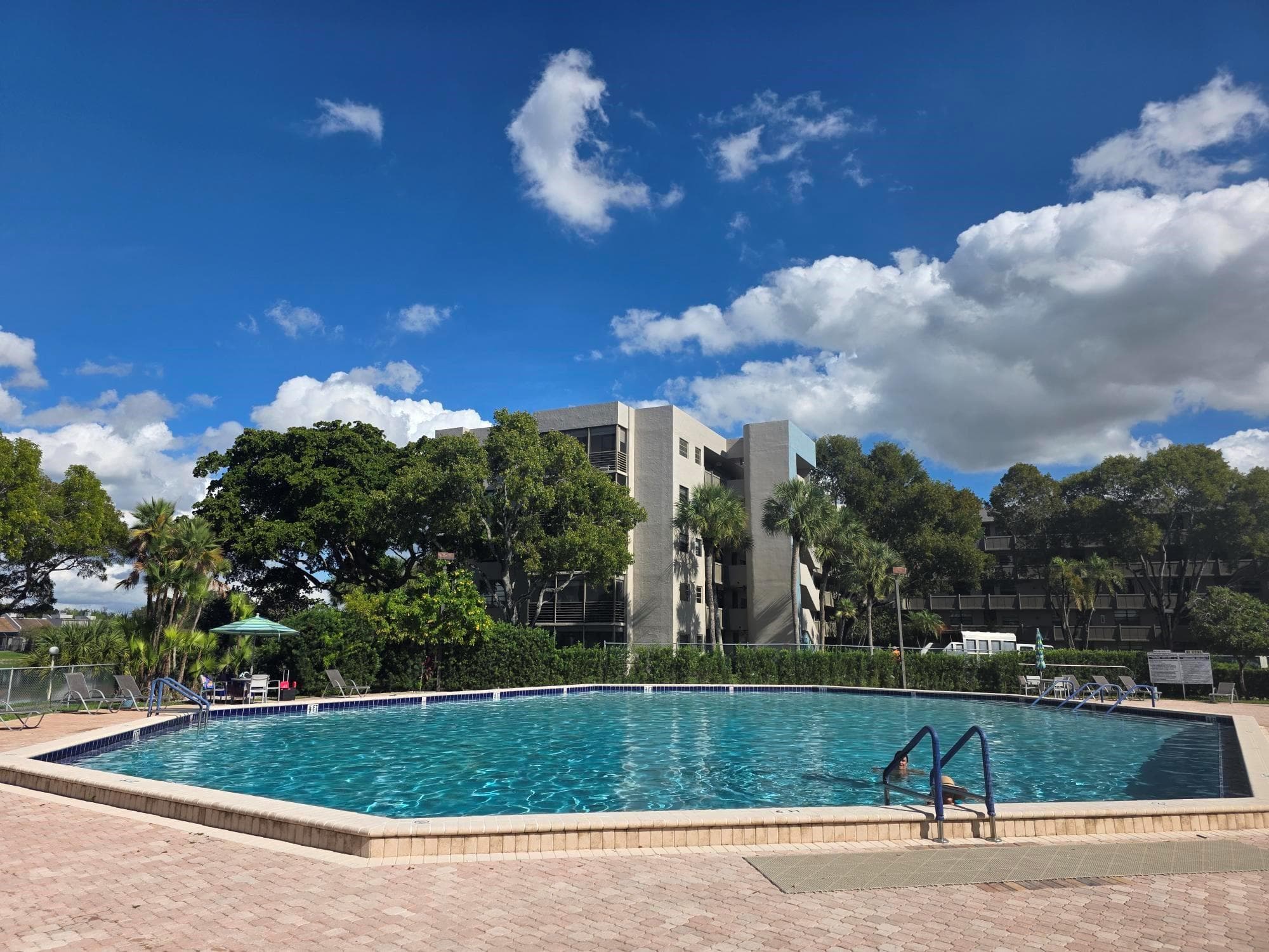 1001 Colony Point Circle 417, Pembroke Pines, FL 33026 38