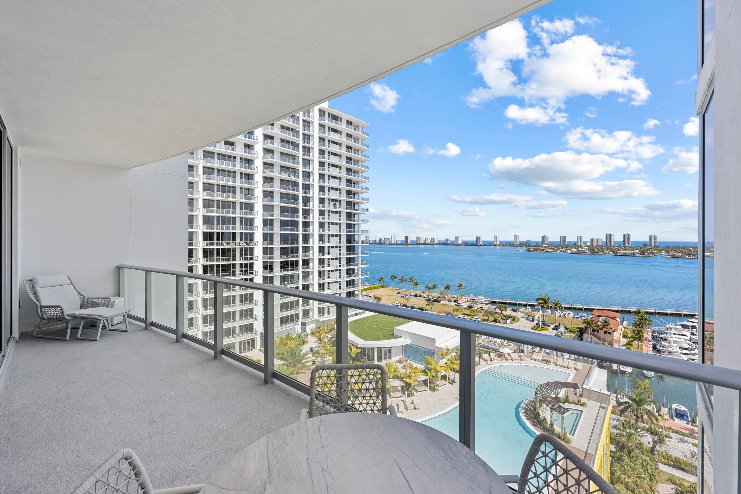 220 Lake Shore Drive 1410, Lake Park, FL 33403 17