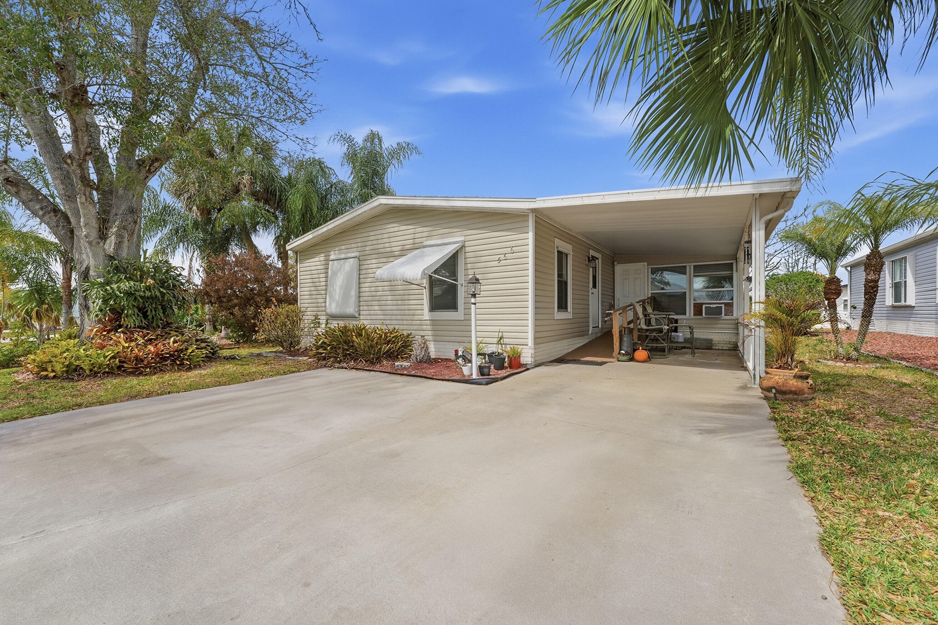566 Dolphin Circle, Barefoot Bay, FL 32976 2