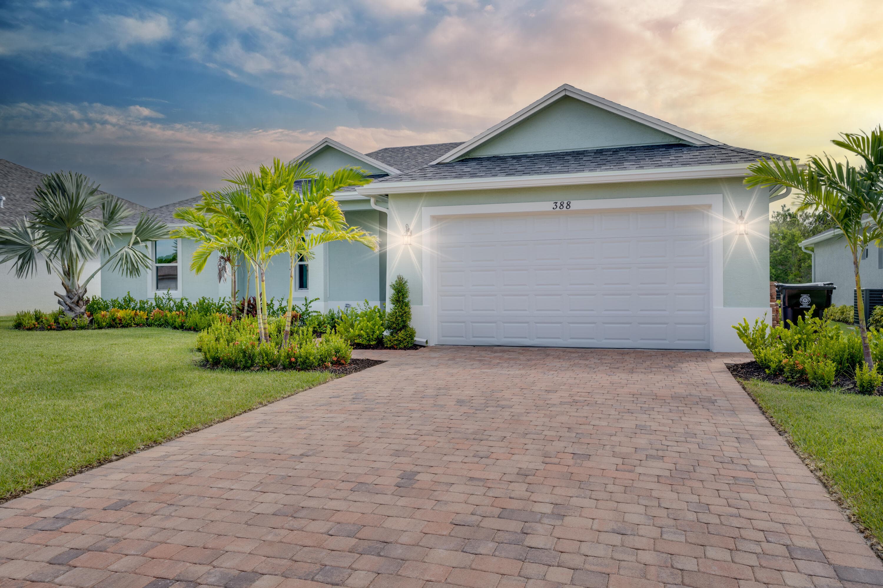 388 SW Vista Lake Drive, Port St. Lucie, FL 34983