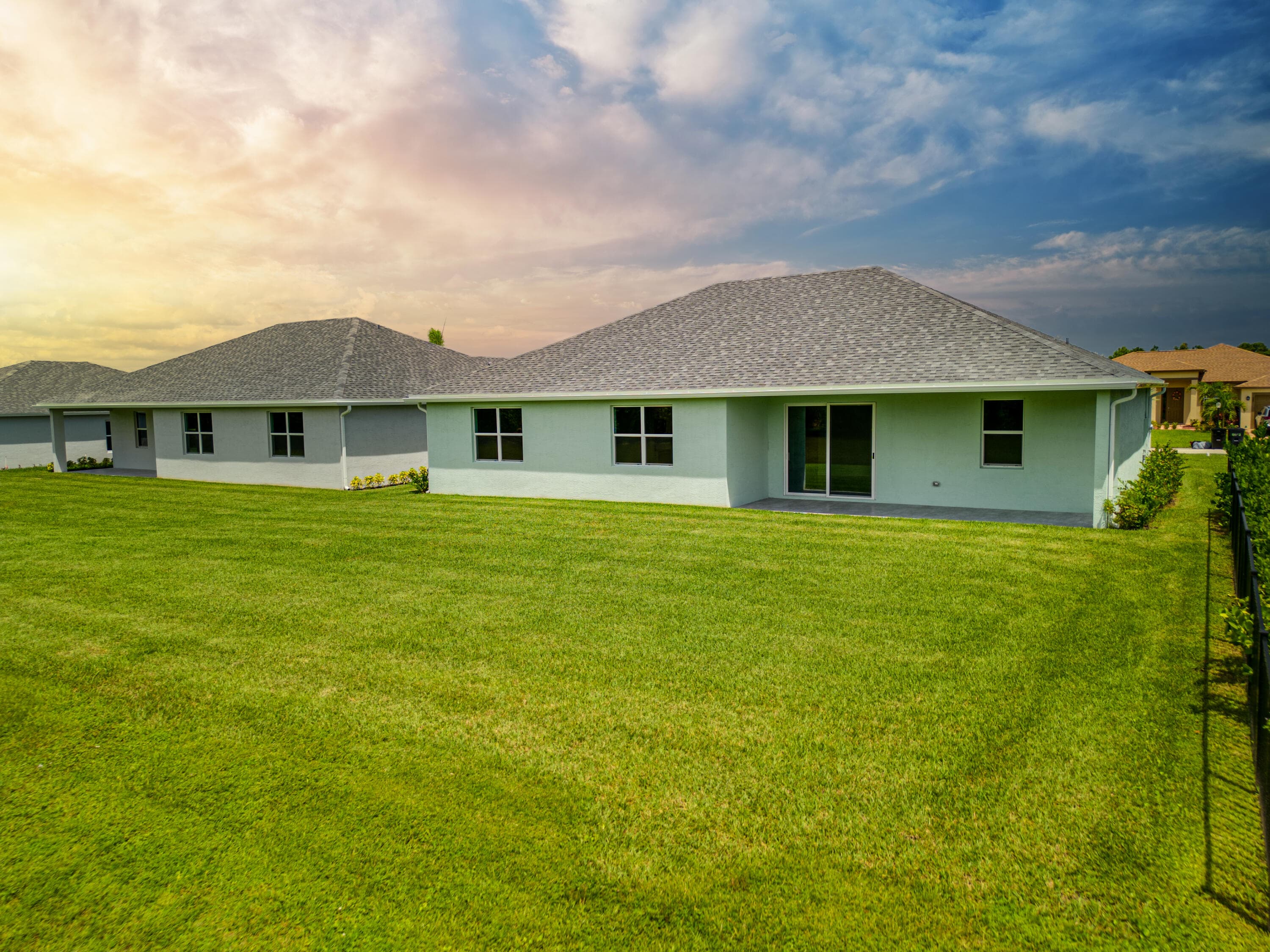 388 SW Vista Lake Drive, Port St. Lucie, FL 34983 48