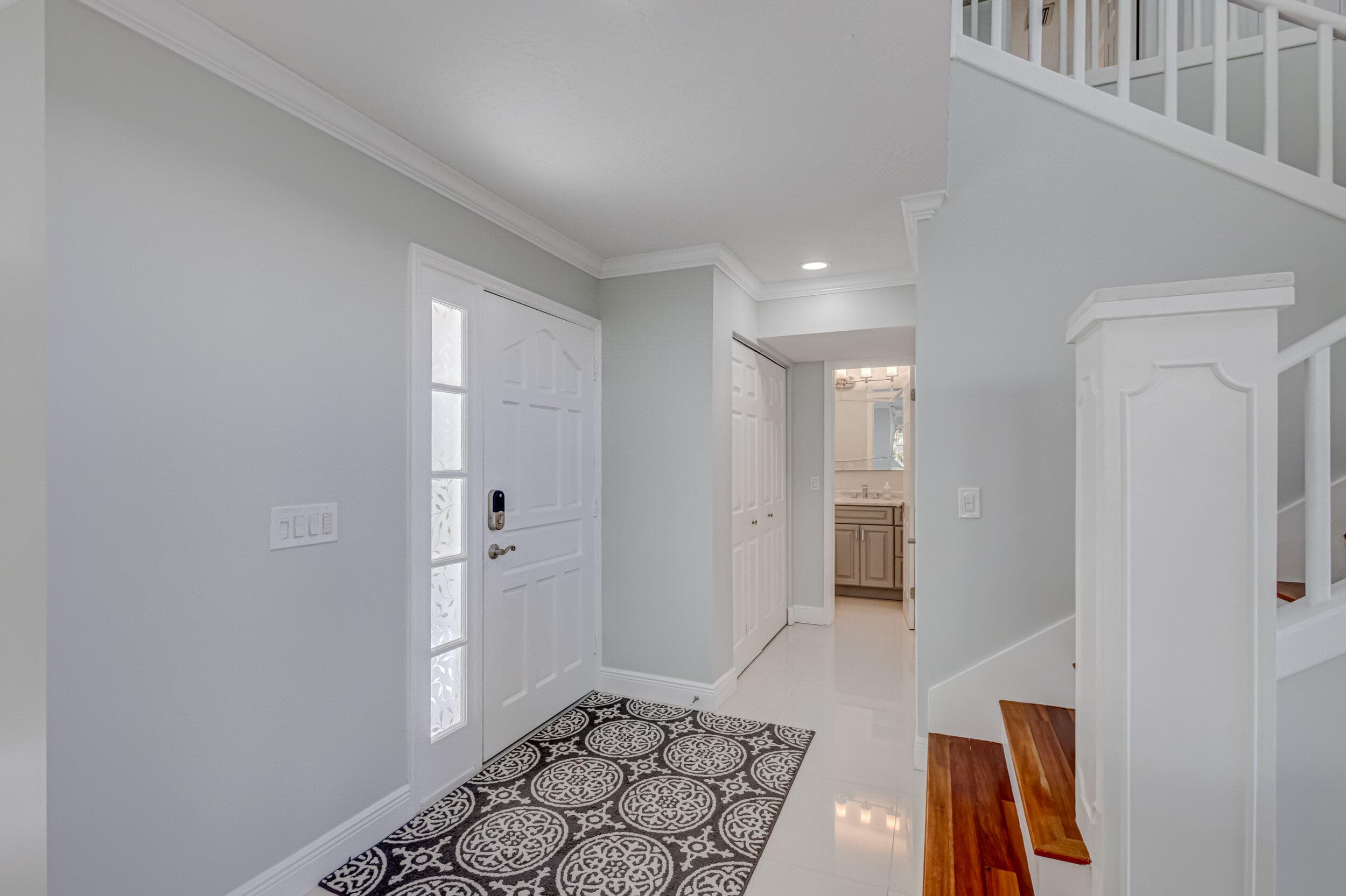 17 Selby Lane, Palm Beach Gardens, FL 33418 8