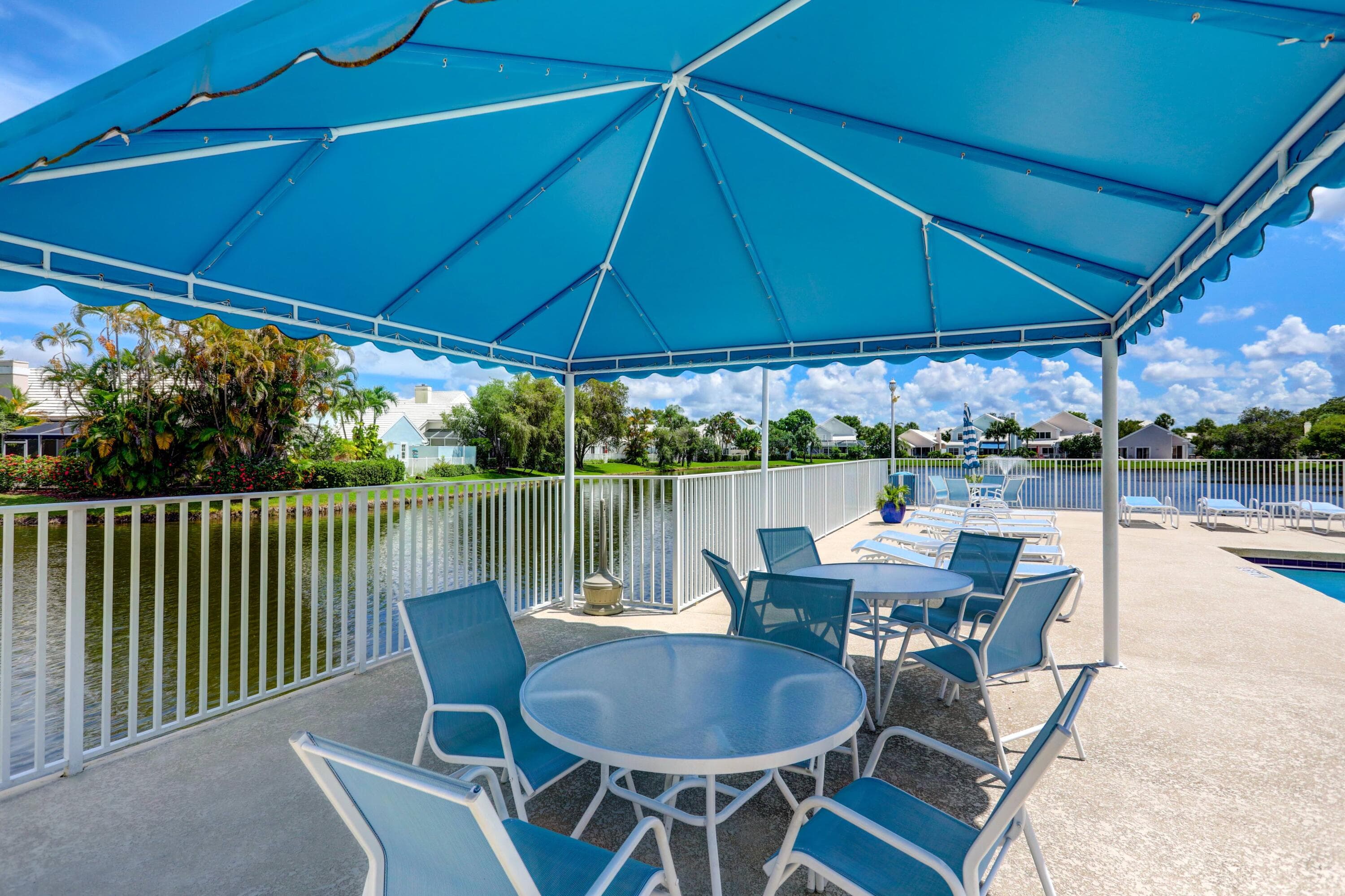 17 Selby Lane, Palm Beach Gardens, FL 33418 68