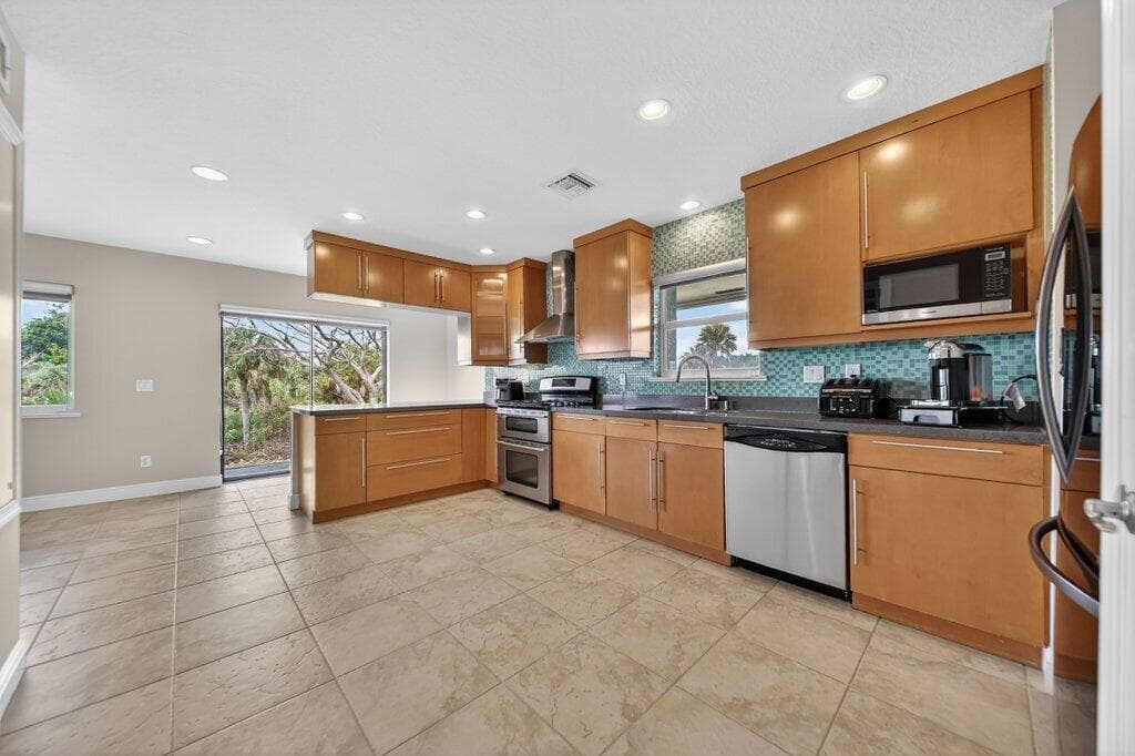 3712 E Mockingbird Hill, Jensen Beach, FL 34957 39
