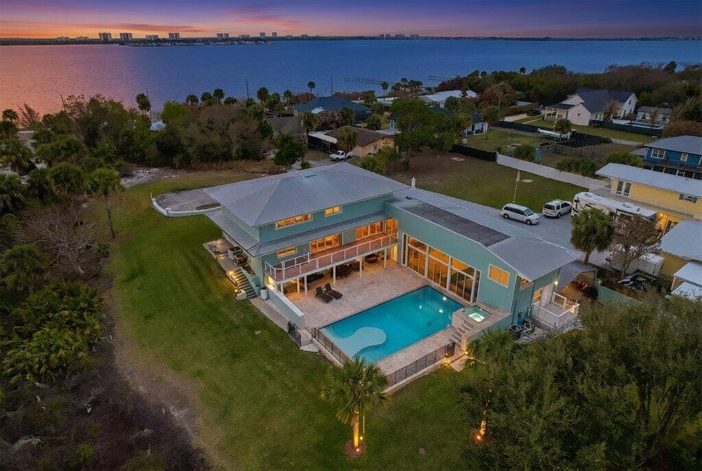 3712 E Mockingbird Hill, Jensen Beach, FL 34957