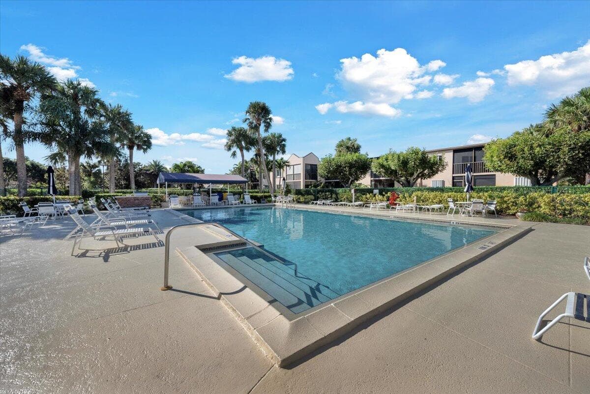 275 Palm Avenue B304, Jupiter, FL 33477 24