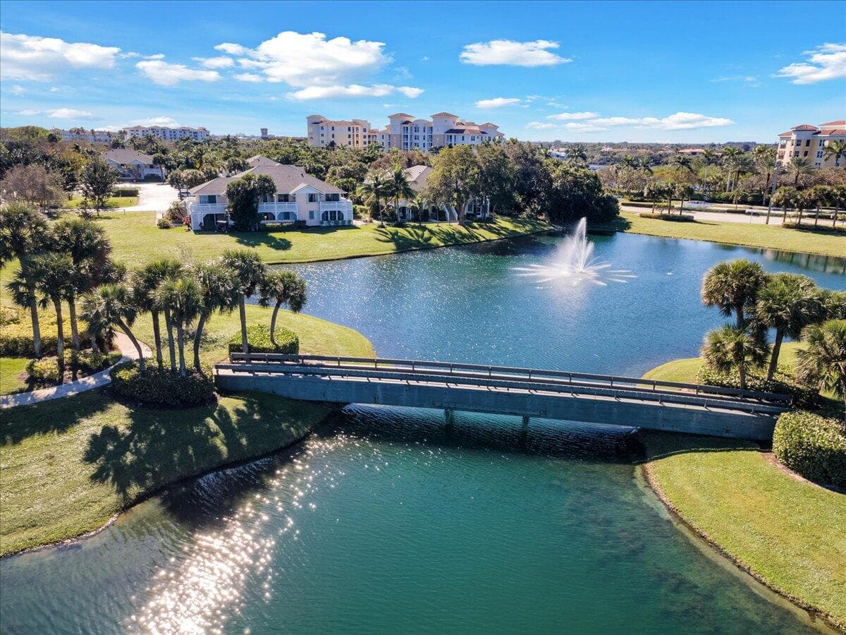 275 Palm Avenue B304, Jupiter, FL 33477 25