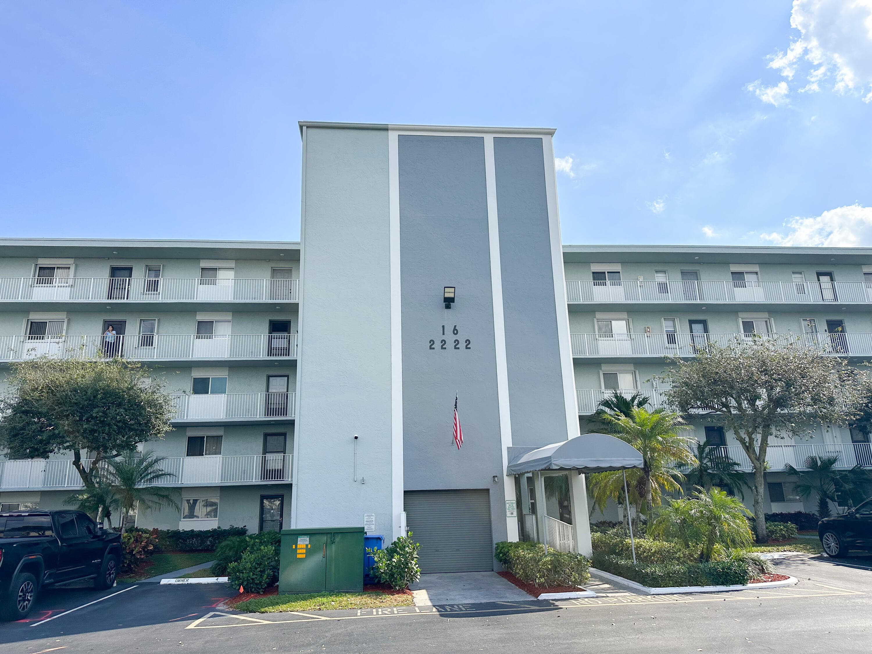 2222 N Cypress Bend Drive 403, Pompano Beach, FL 33069 24