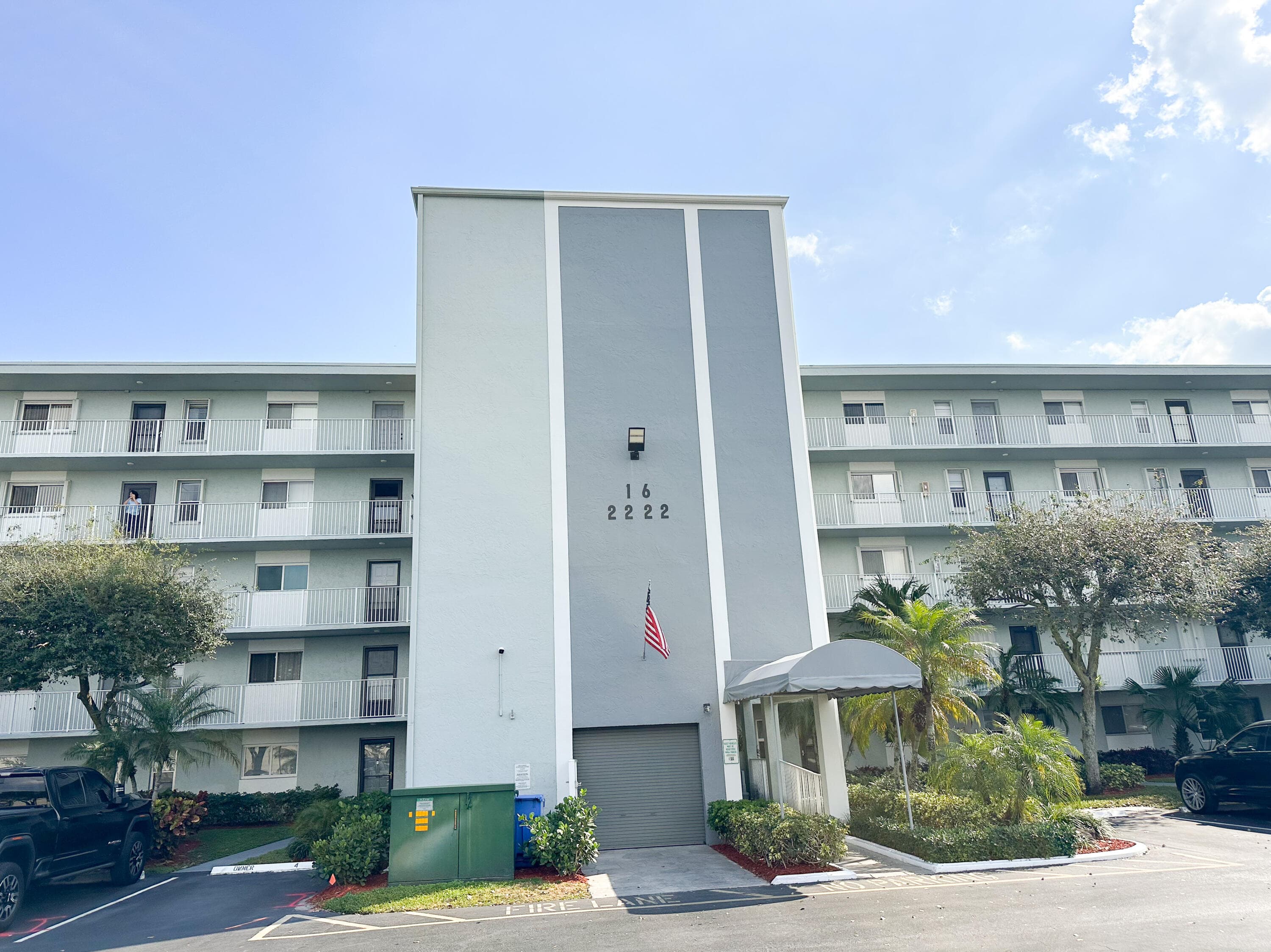 2222 N Cypress Bend Drive 403, Pompano Beach, FL 33069 22