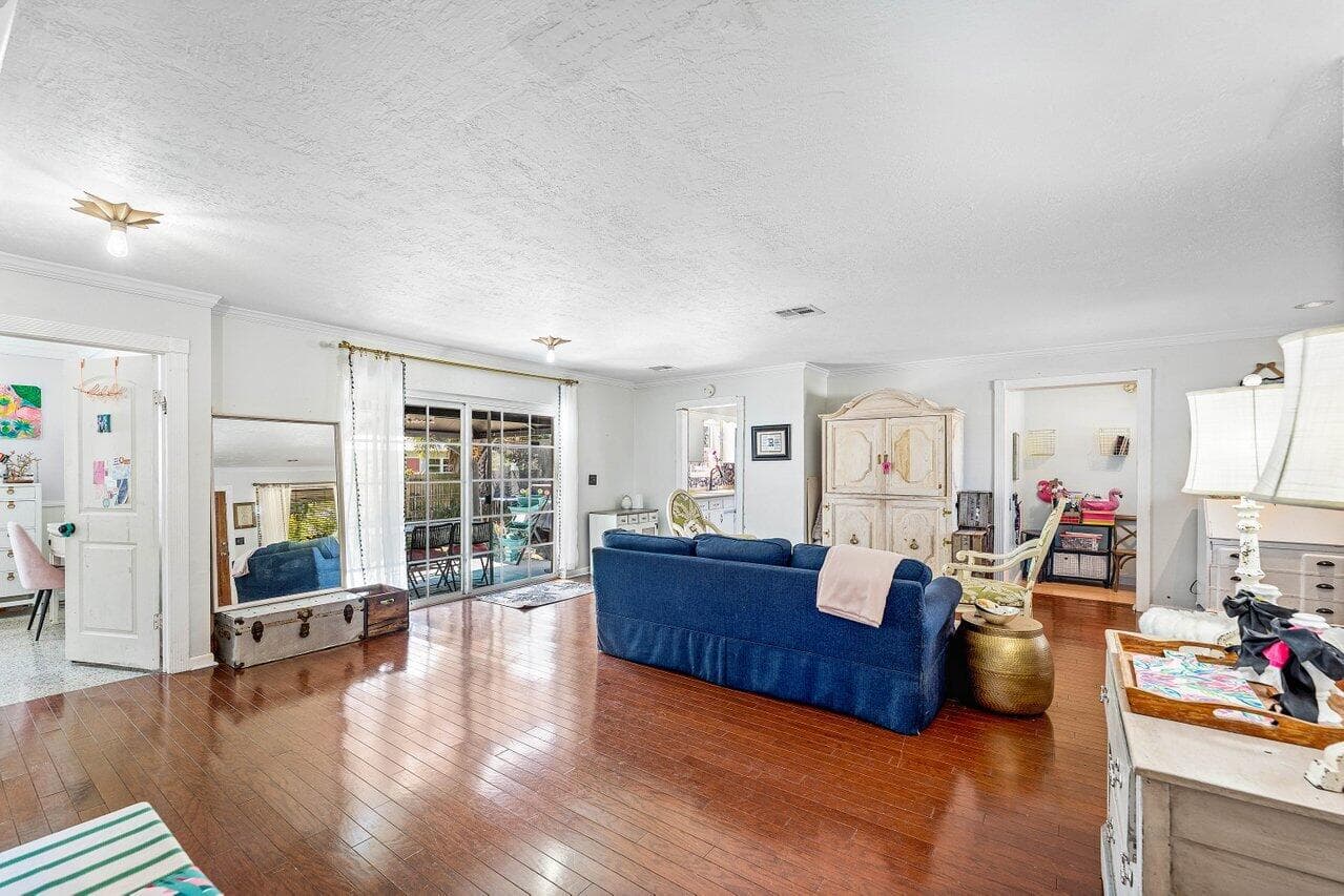 102 NE 22nd Street, Delray Beach, FL 33444 11