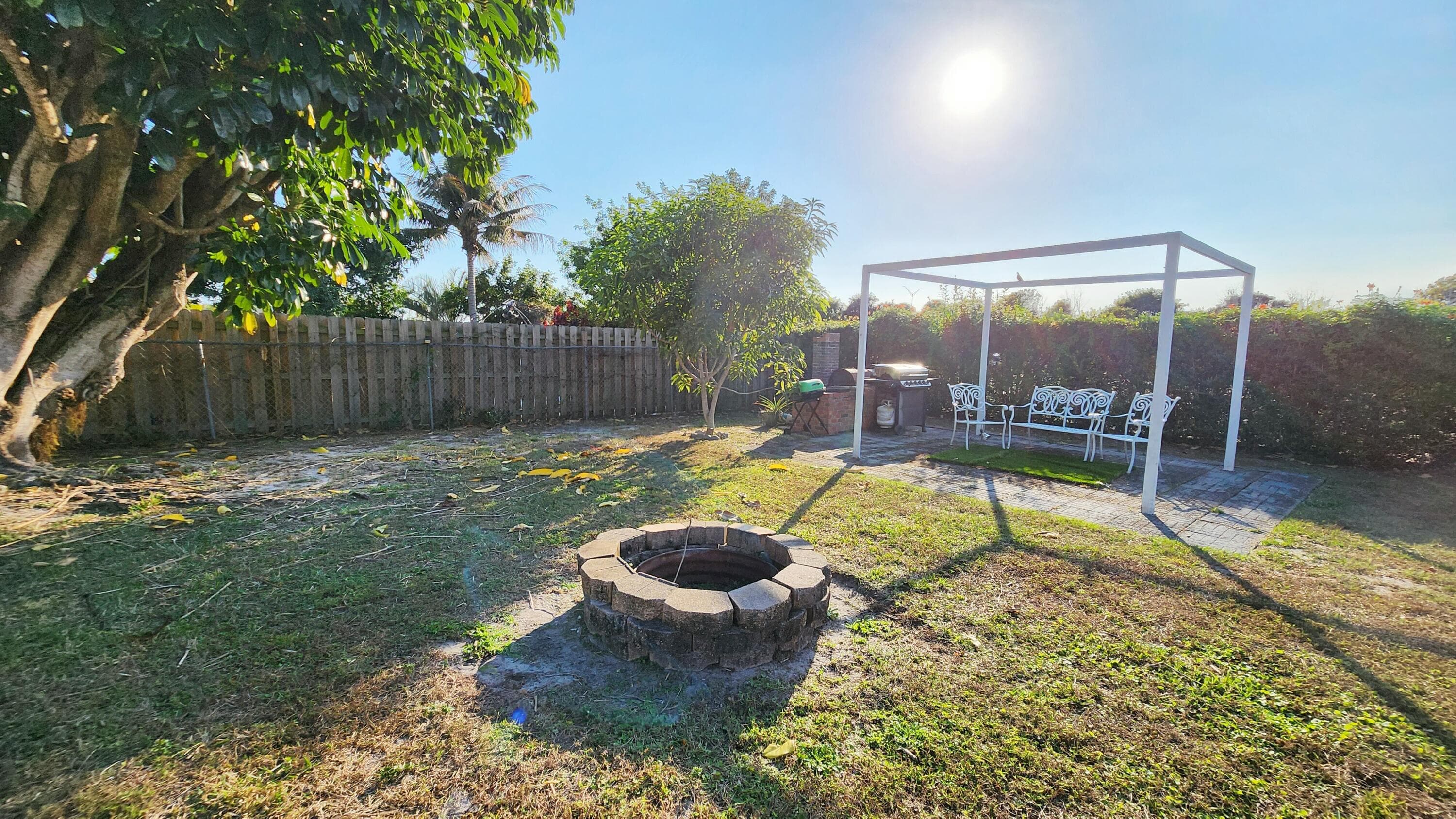 4209 Waverly Drive, West Palm Beach, FL 33407 26