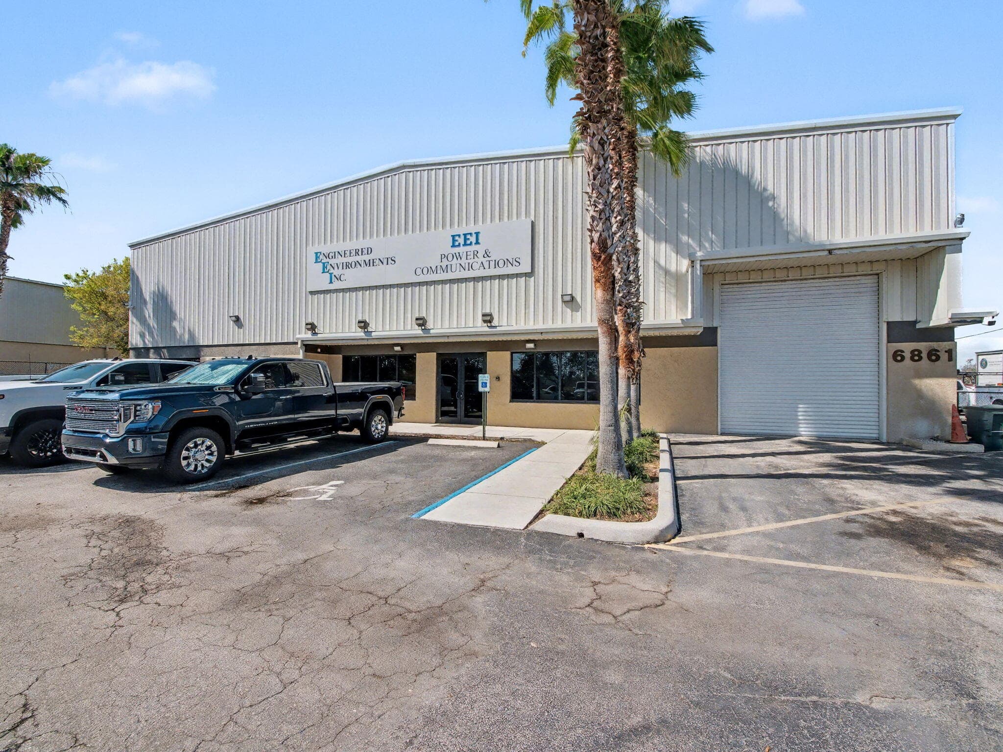 6861 Garden Road, Riviera Beach, FL 33404 7