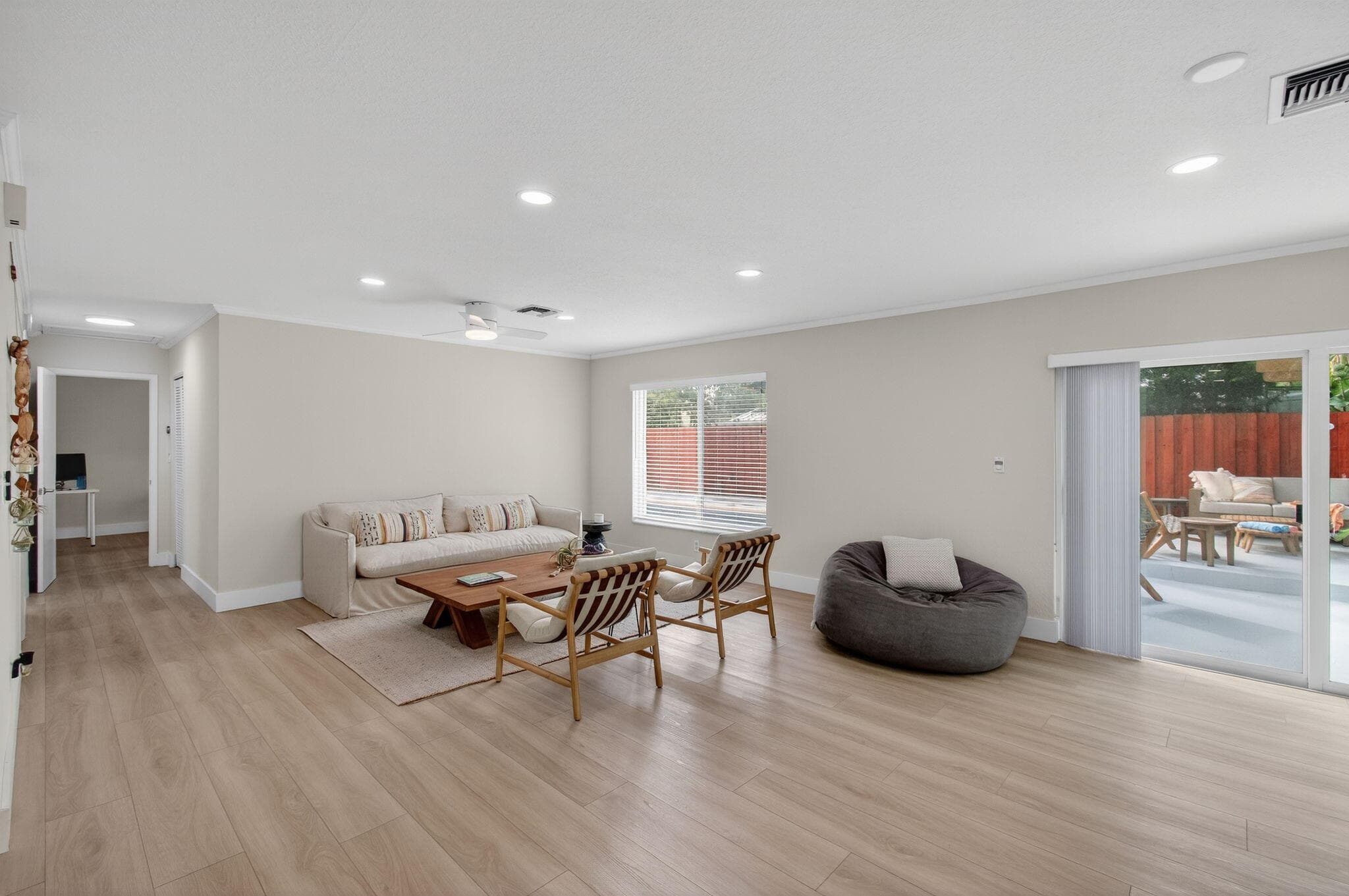 802 Mallard Drive, Delray Beach, FL 33444 11