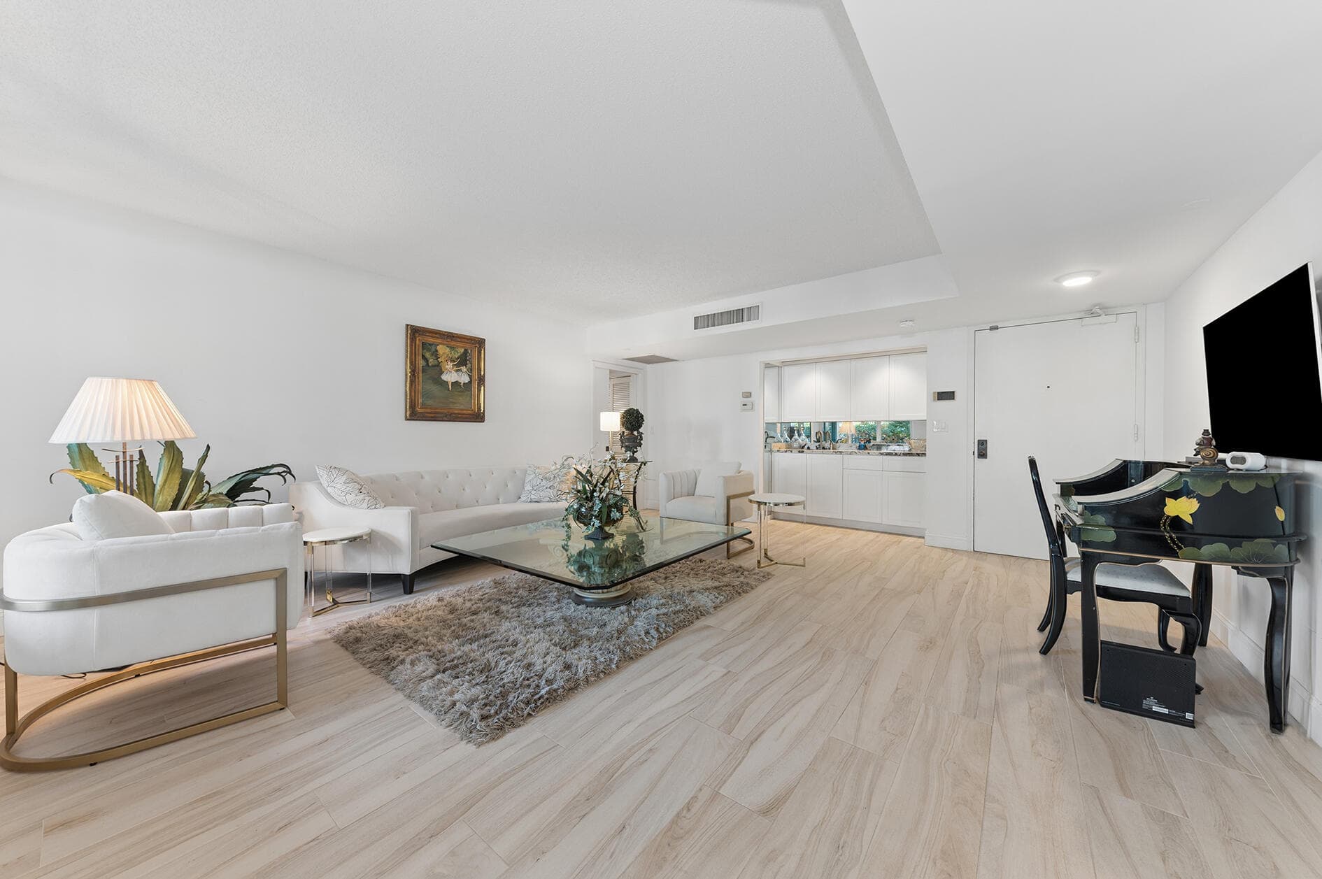 100 SE 5th Avenue 102, Boca Raton, FL 33432 4