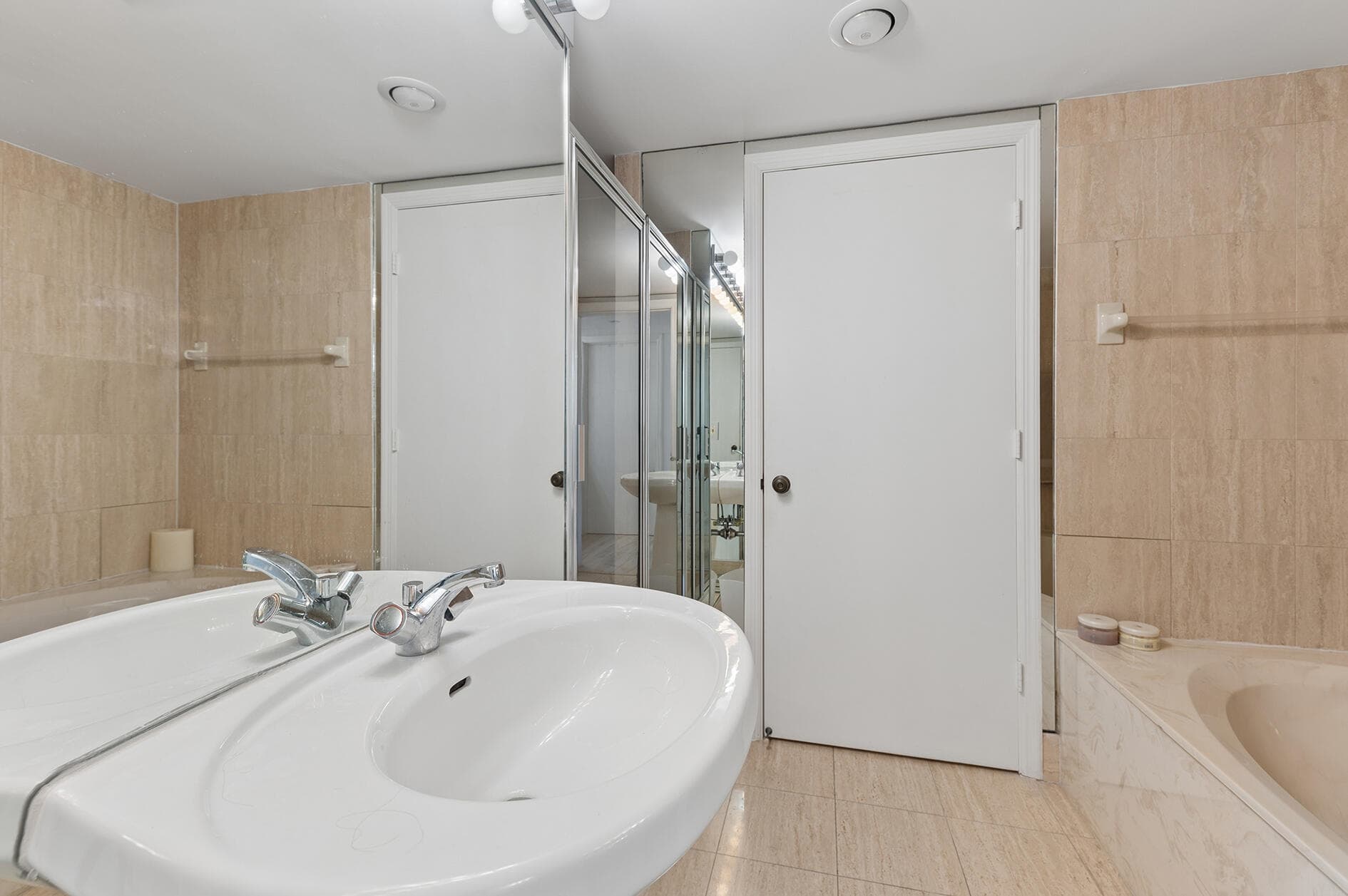 100 SE 5th Avenue 102, Boca Raton, FL 33432 13
