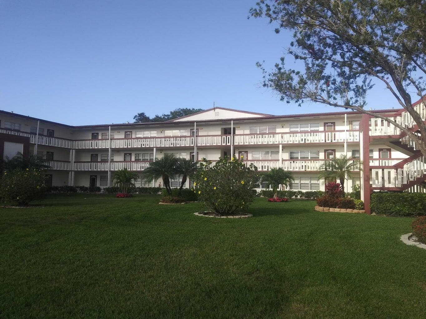 251 Fanshaw F, Boca Raton, FL 33434 12