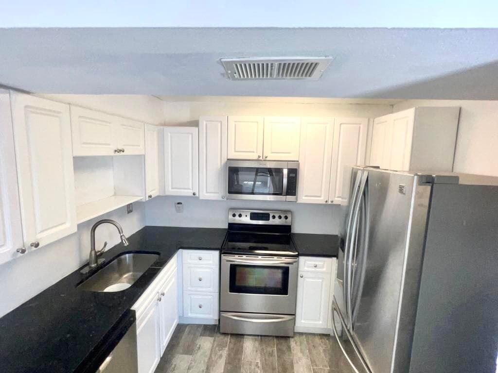 8104 Severn Drive B, Boca Raton, FL 33433 3
