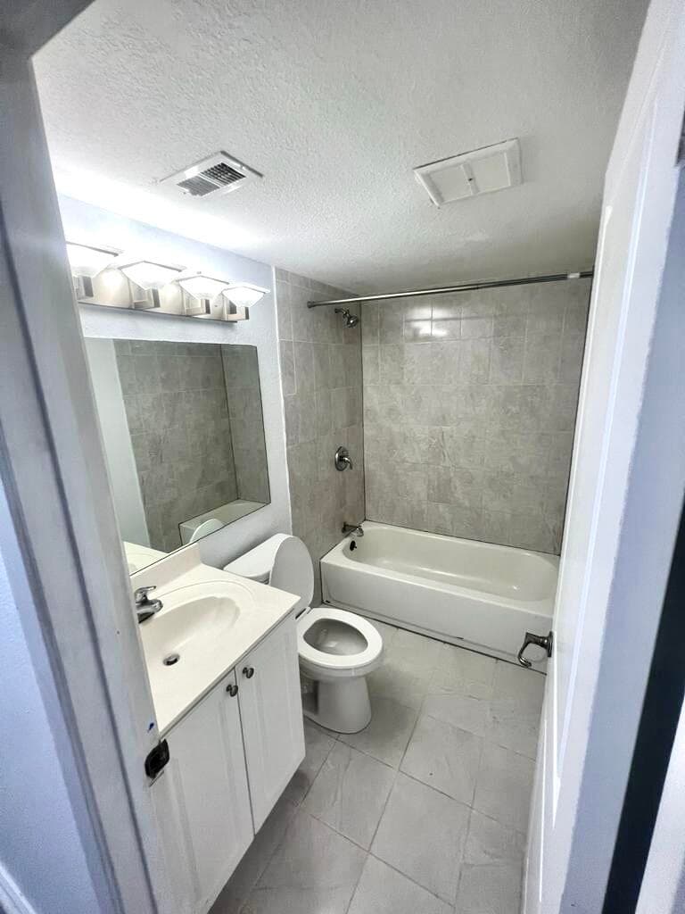 8104 Severn Drive B, Boca Raton, FL 33433 10