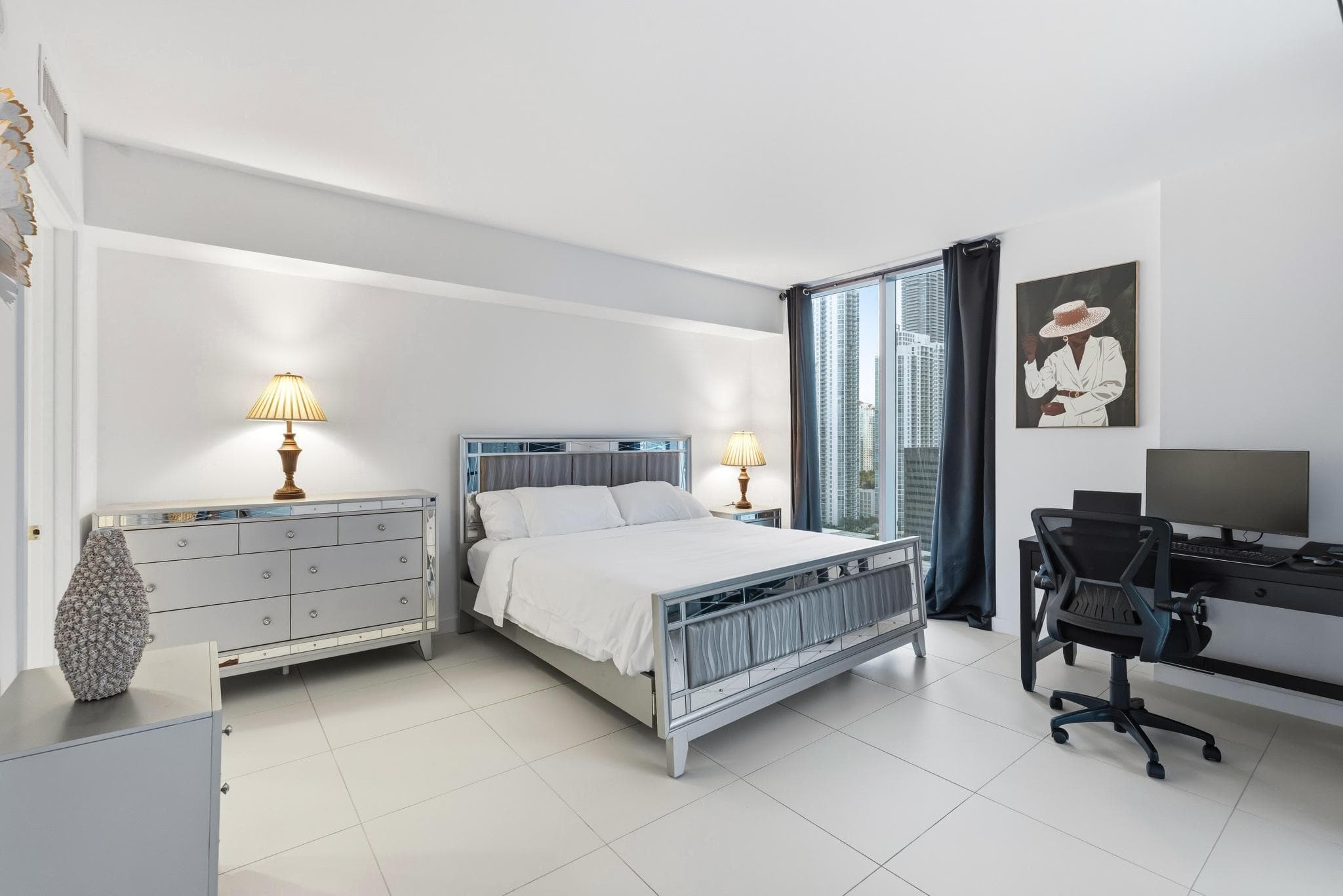 31 SE 6th Street 2601, Miami, FL 33131 17