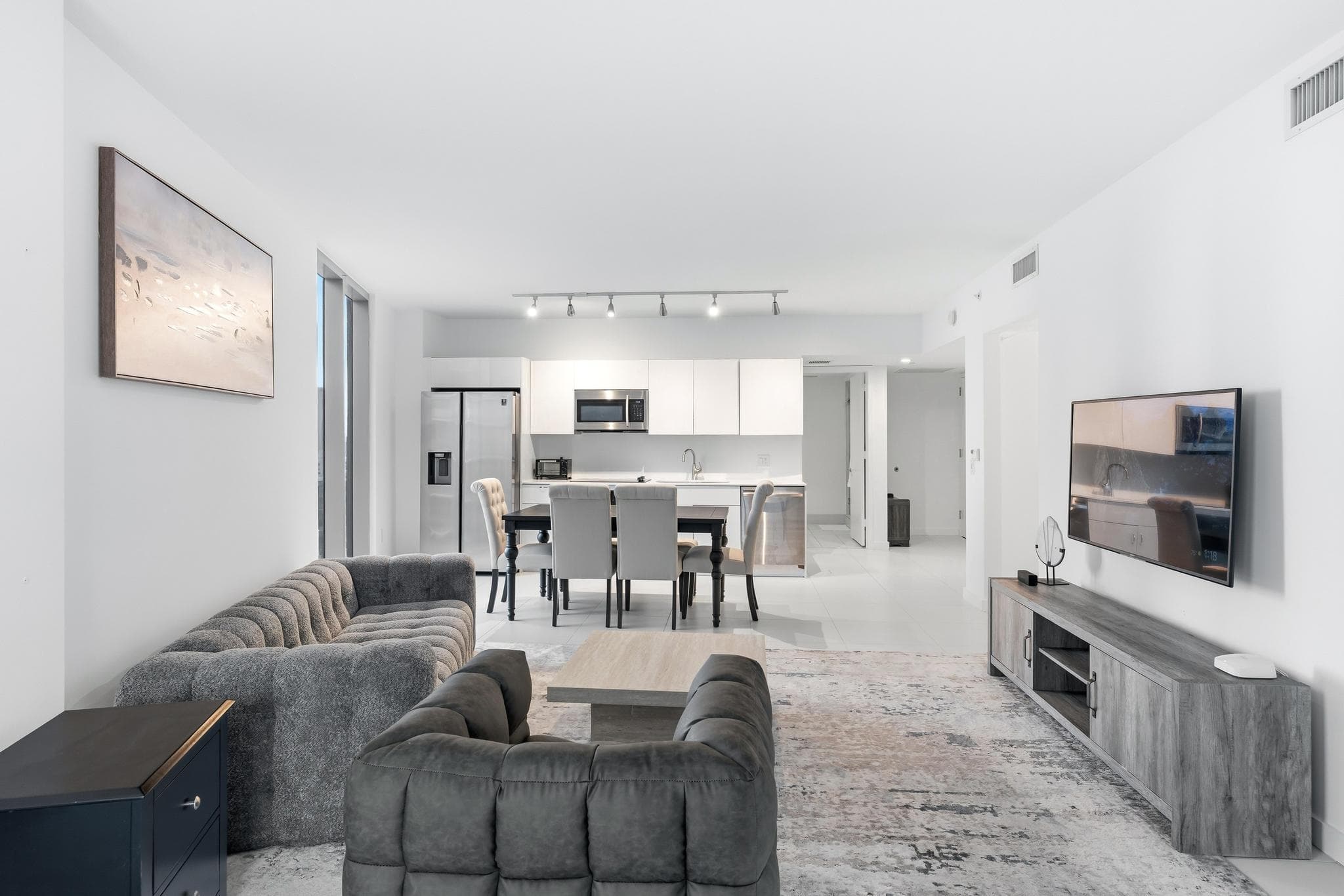 31 SE 6th Street 2601, Miami, FL 33131 7
