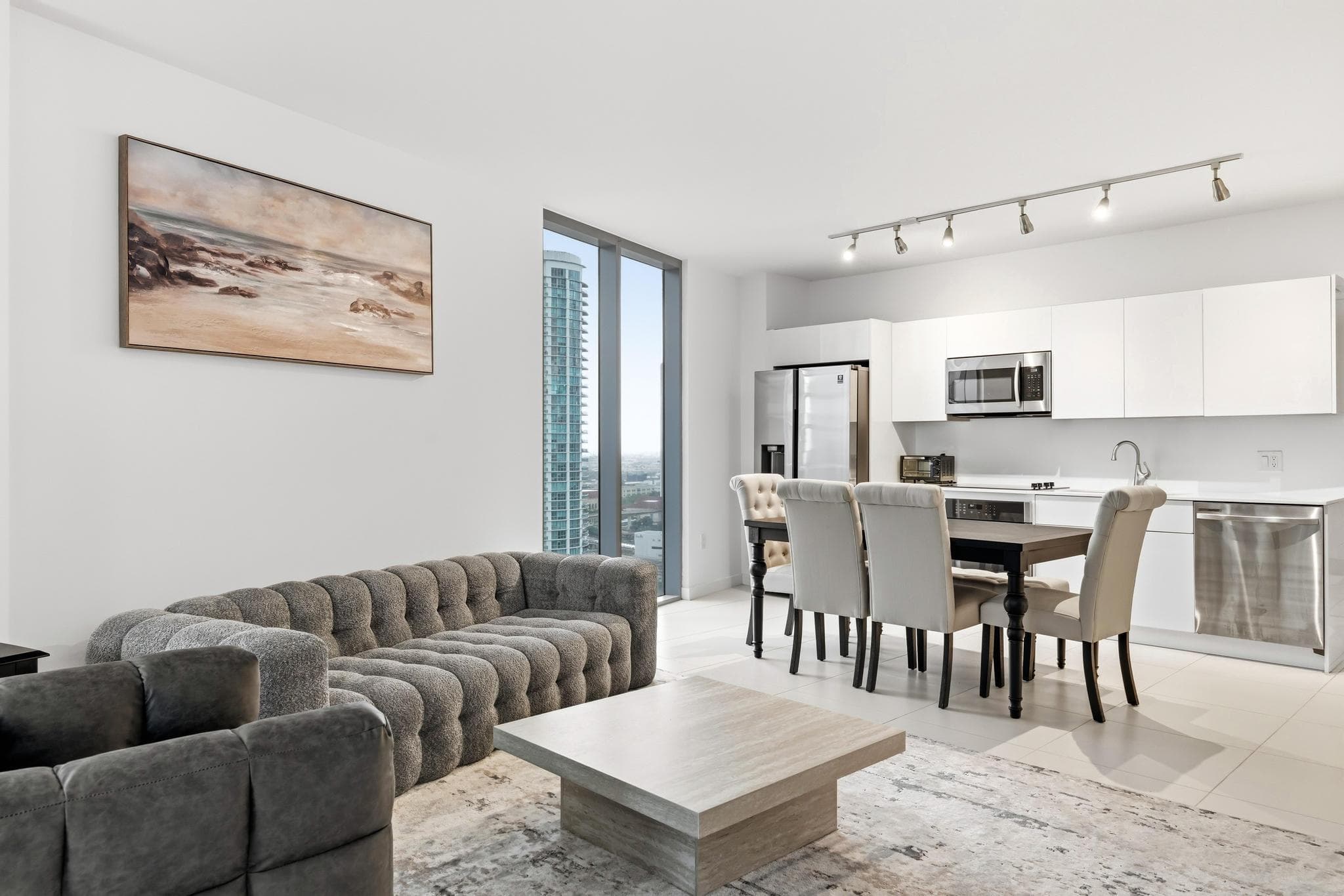31 SE 6th Street 2601, Miami, FL 33131 10