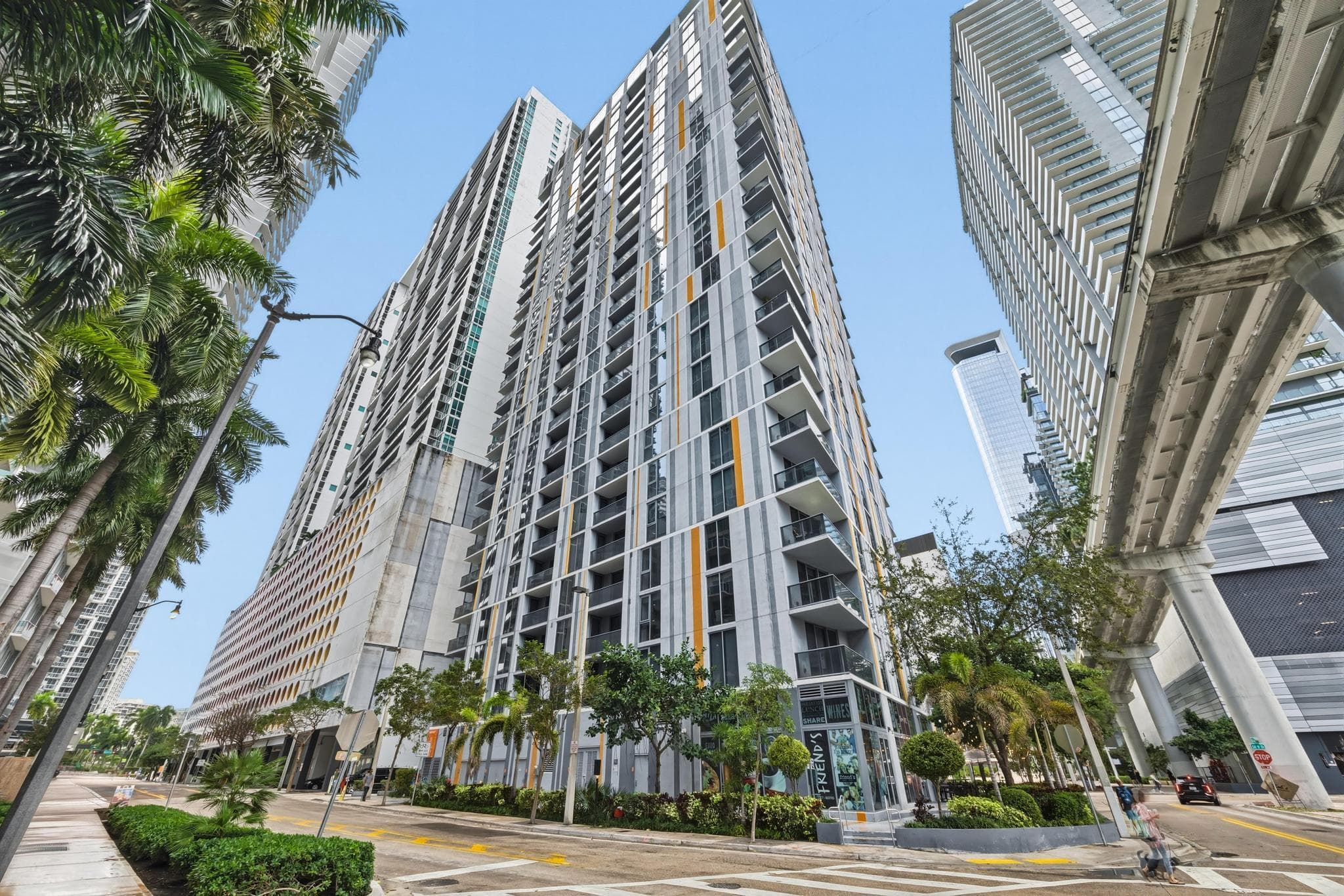 31 SE 6th Street 2601, Miami, FL 33131 40
