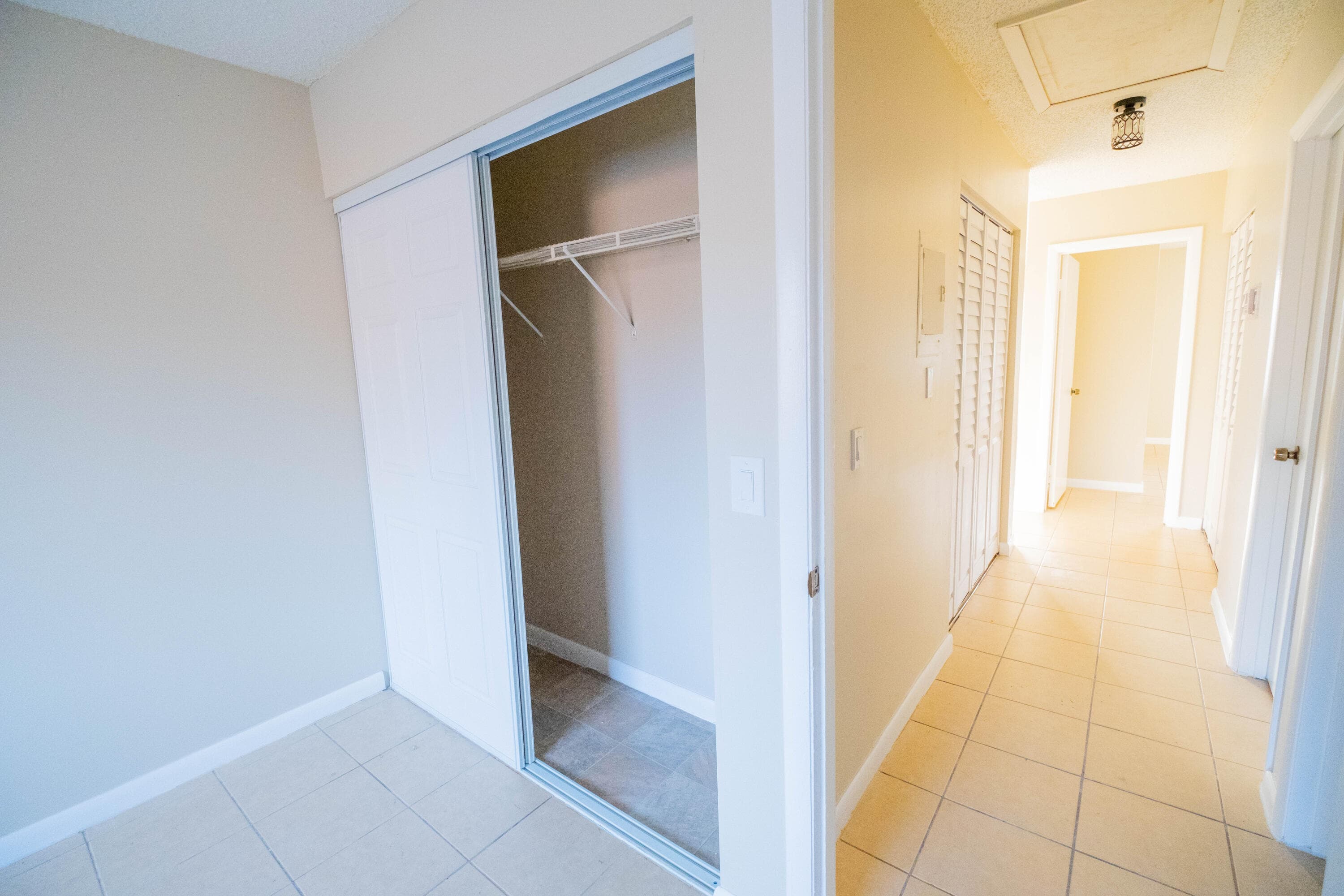 4763 Orleans Court C, West Palm Beach, FL 33415 20